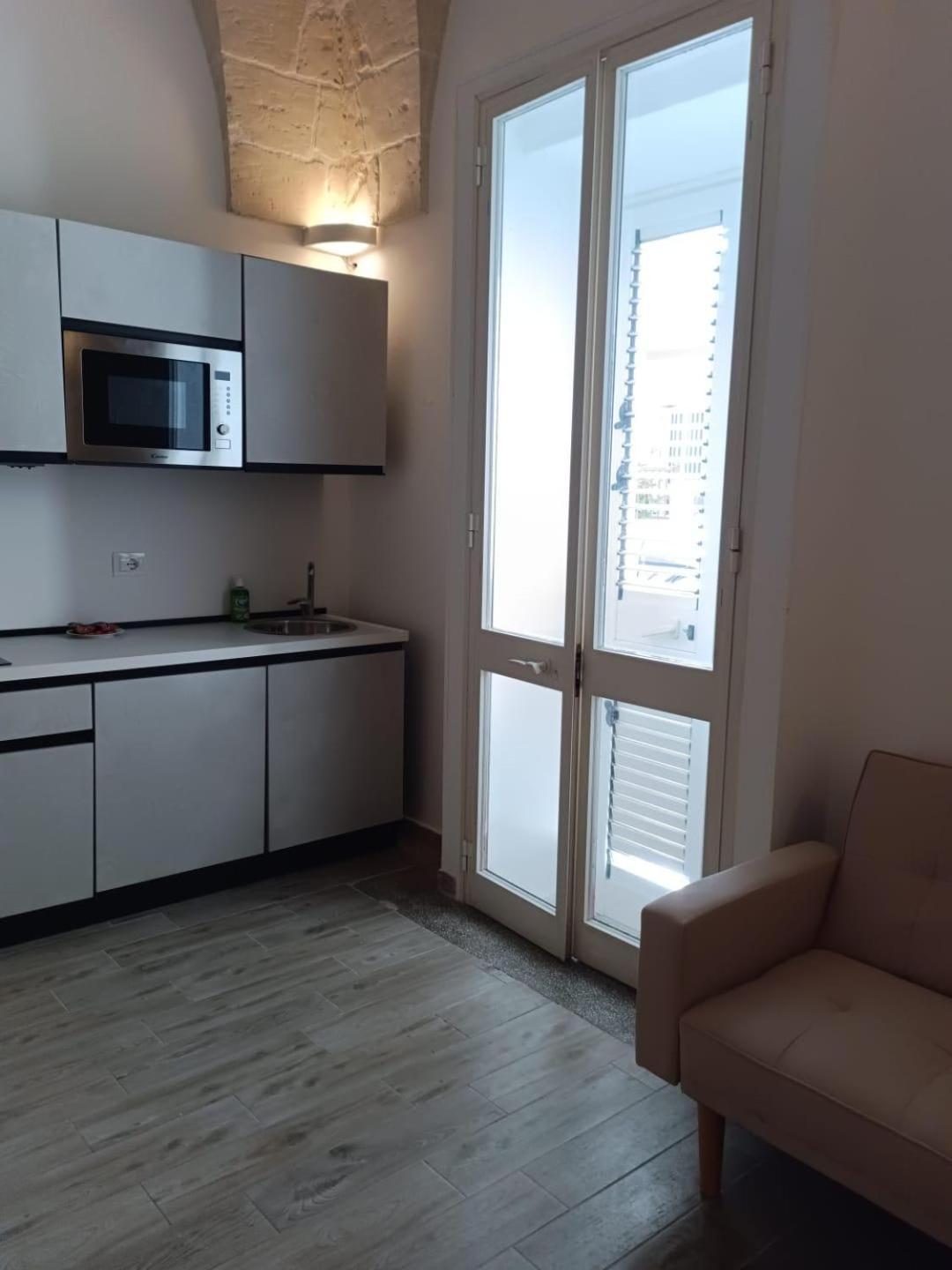 Studio Apartment photo 3