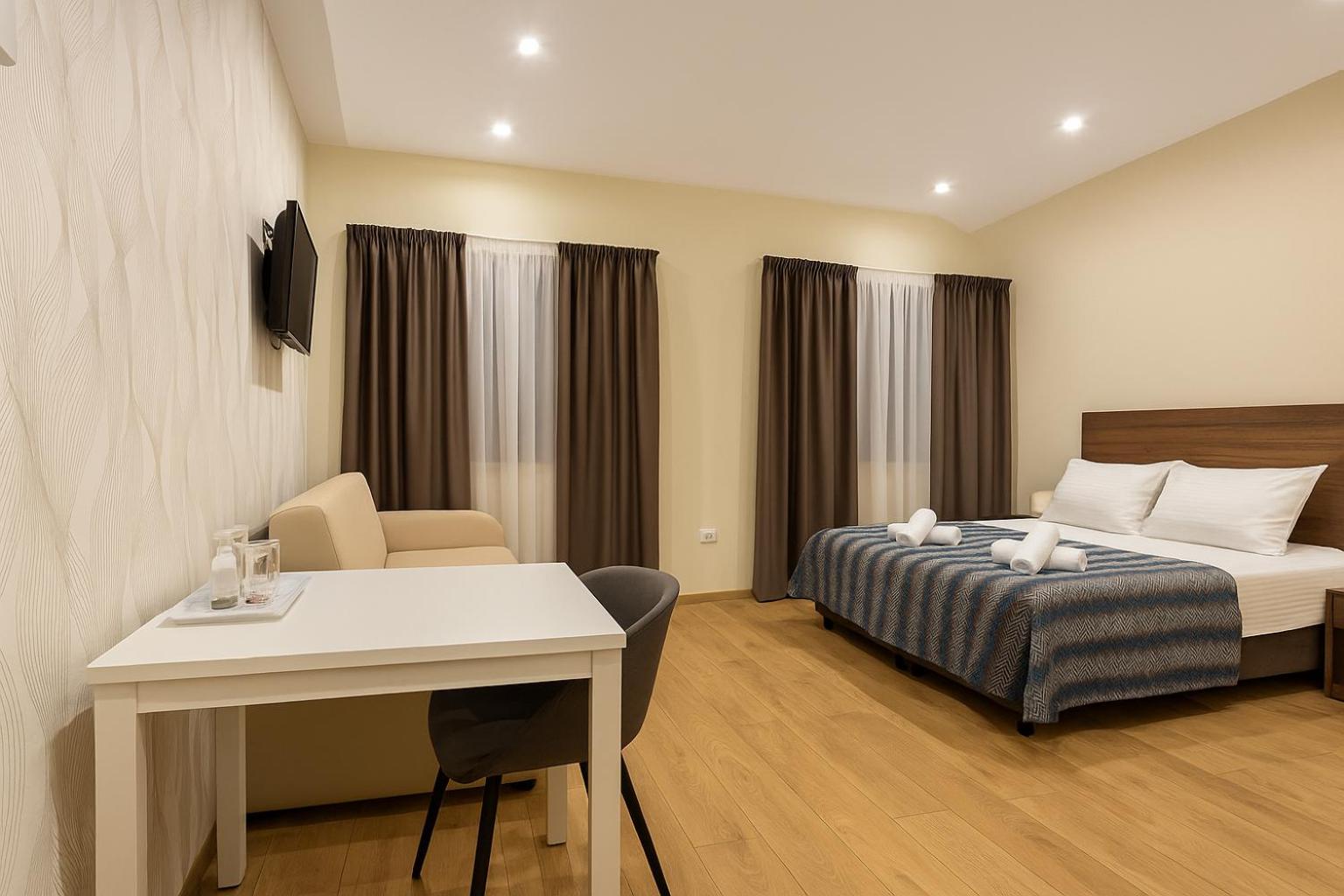 Superior Double or Twin Room photo 2