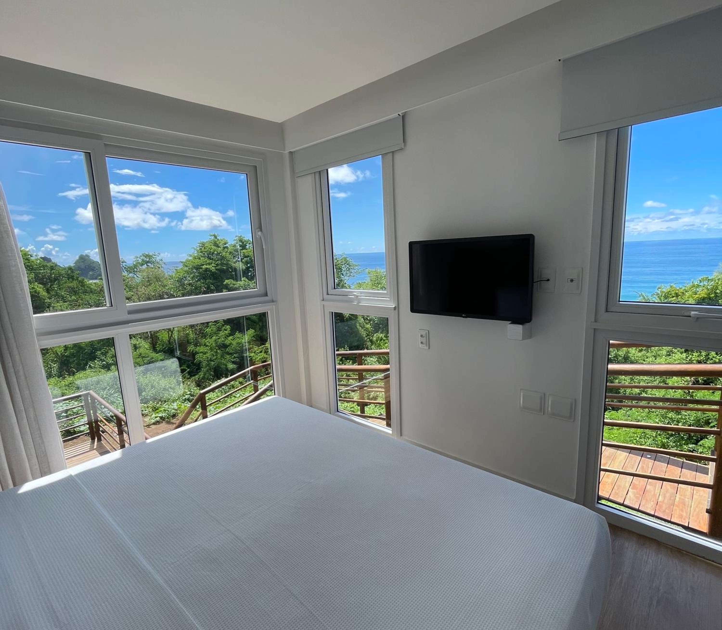 King Suite with Ocean View photo 1