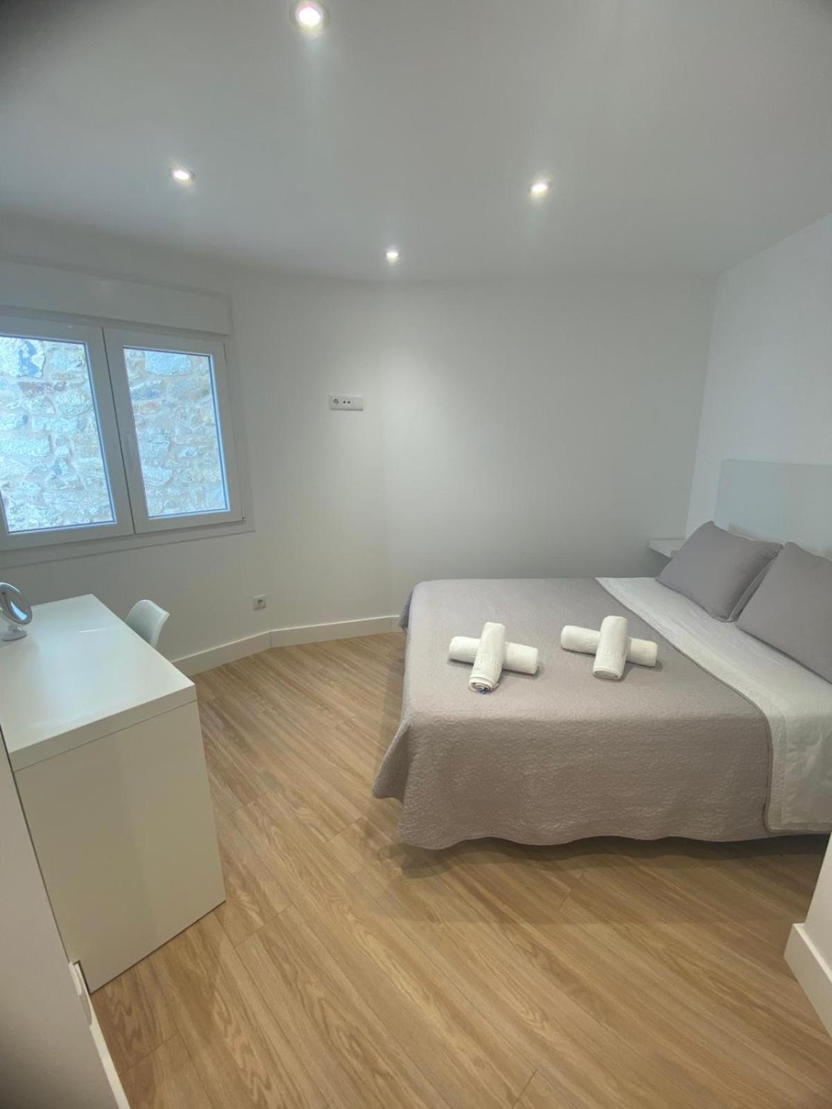 Two-Bedroom Apartment with Balcony and Sea View