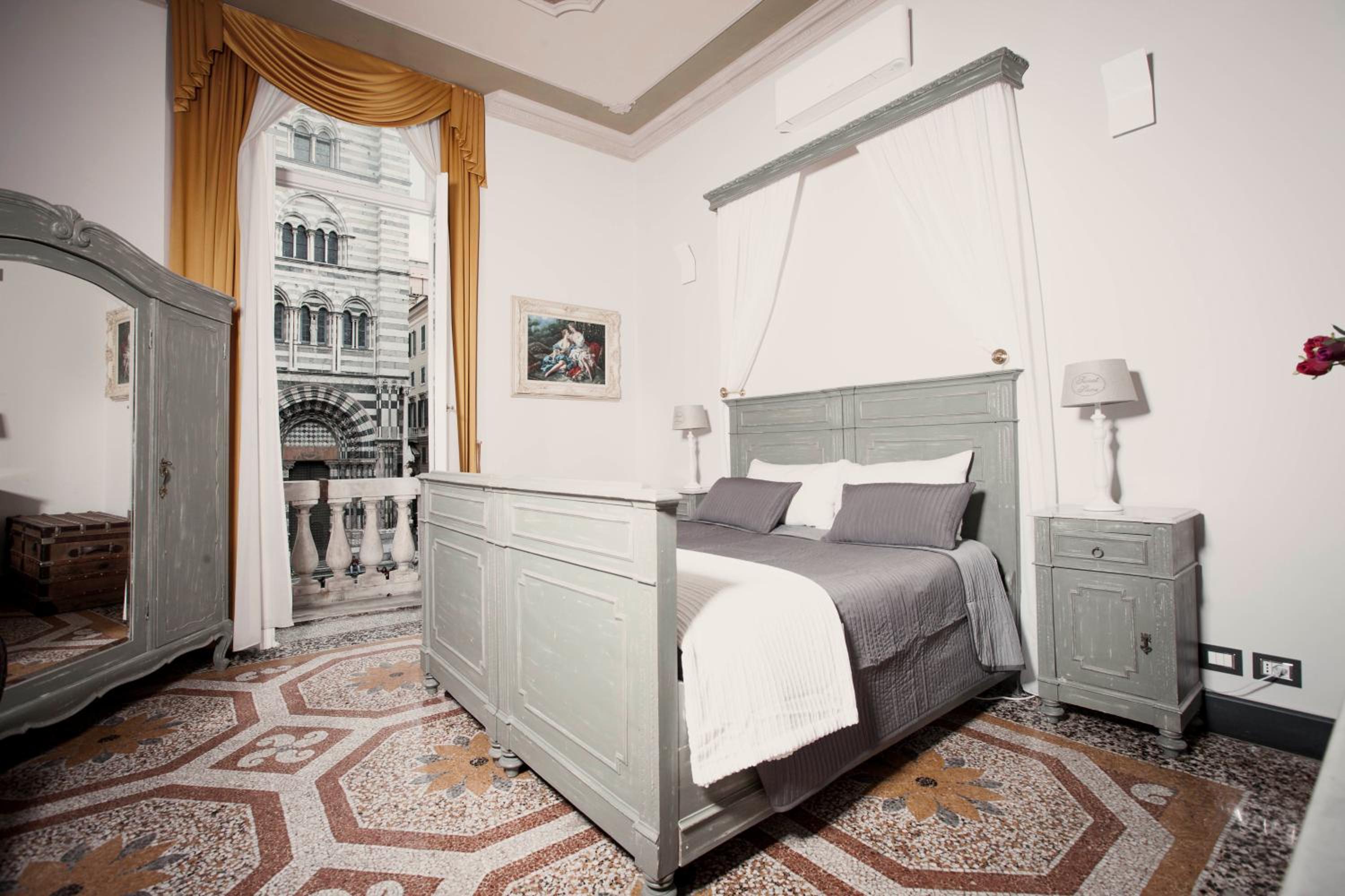Two-Bedroom Apartment - Photo 19