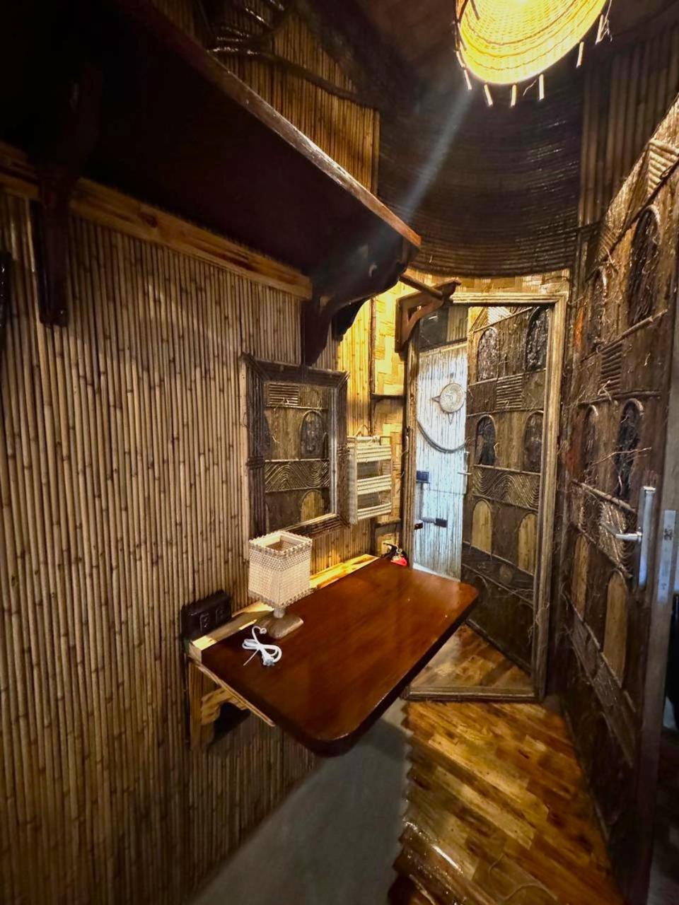 Standard Single Room with Shared Bathroom photo 3