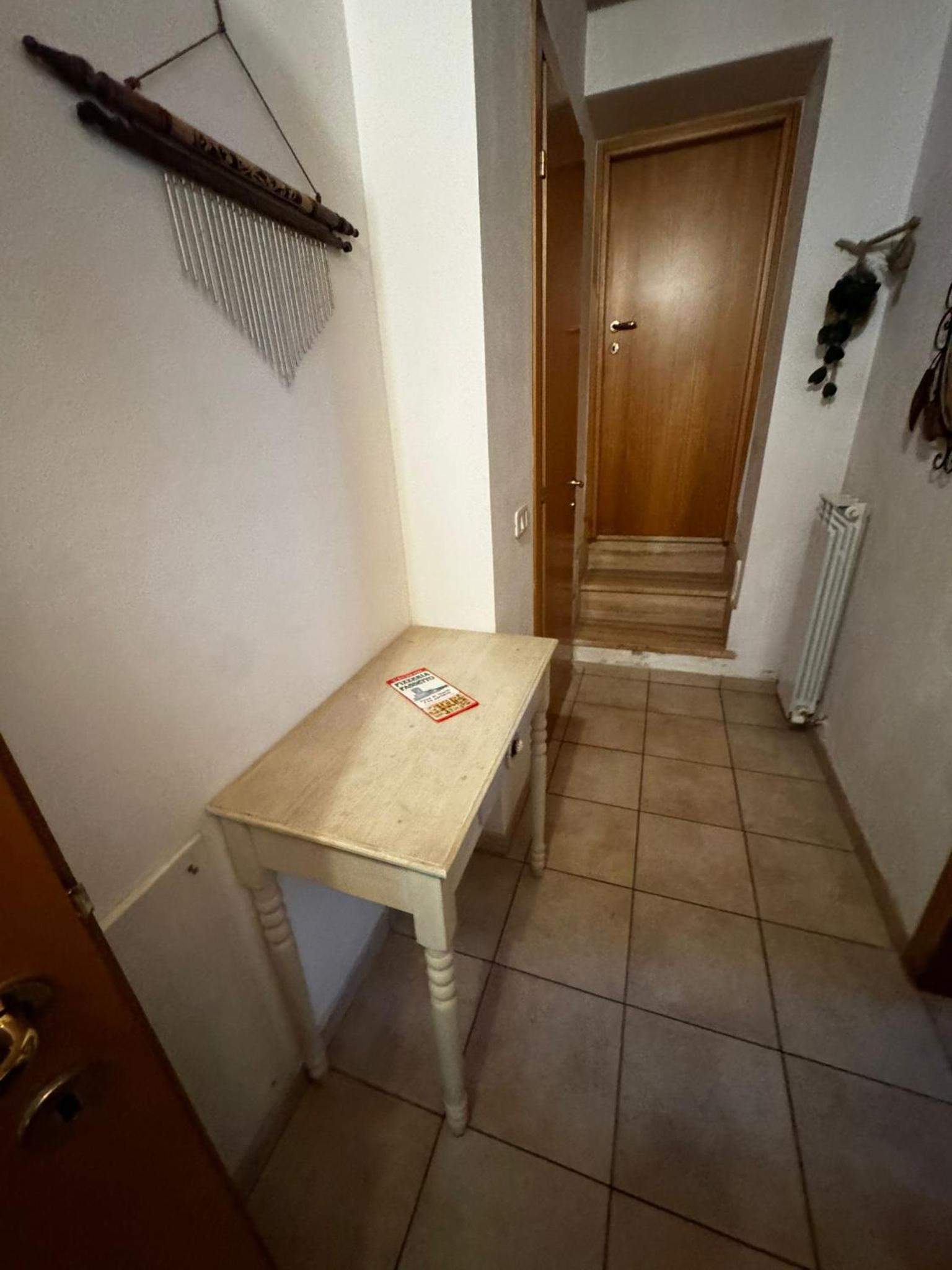 Twin Room with Shared Toilet photo 3
