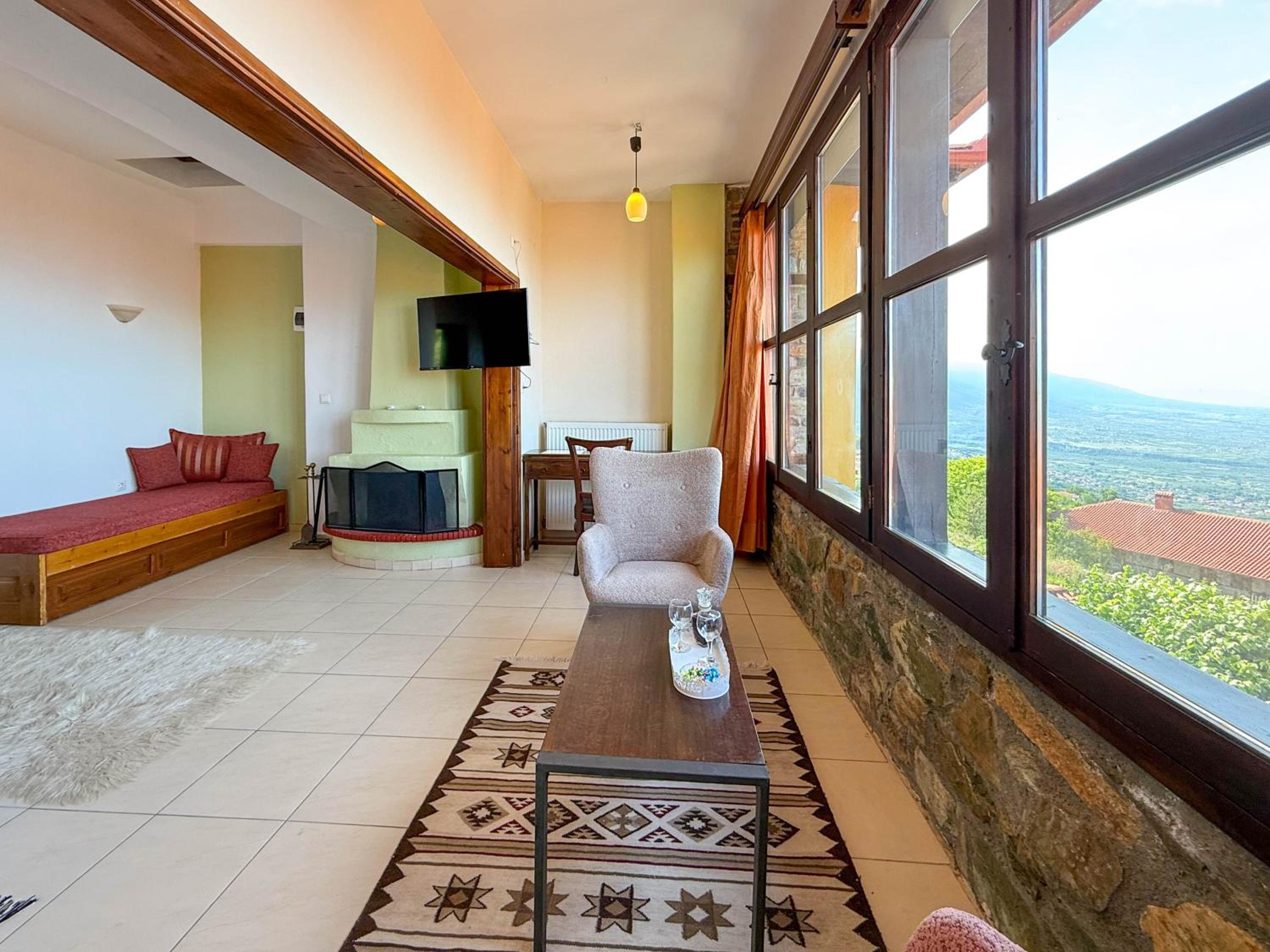 Deluxe Suite with Sea View