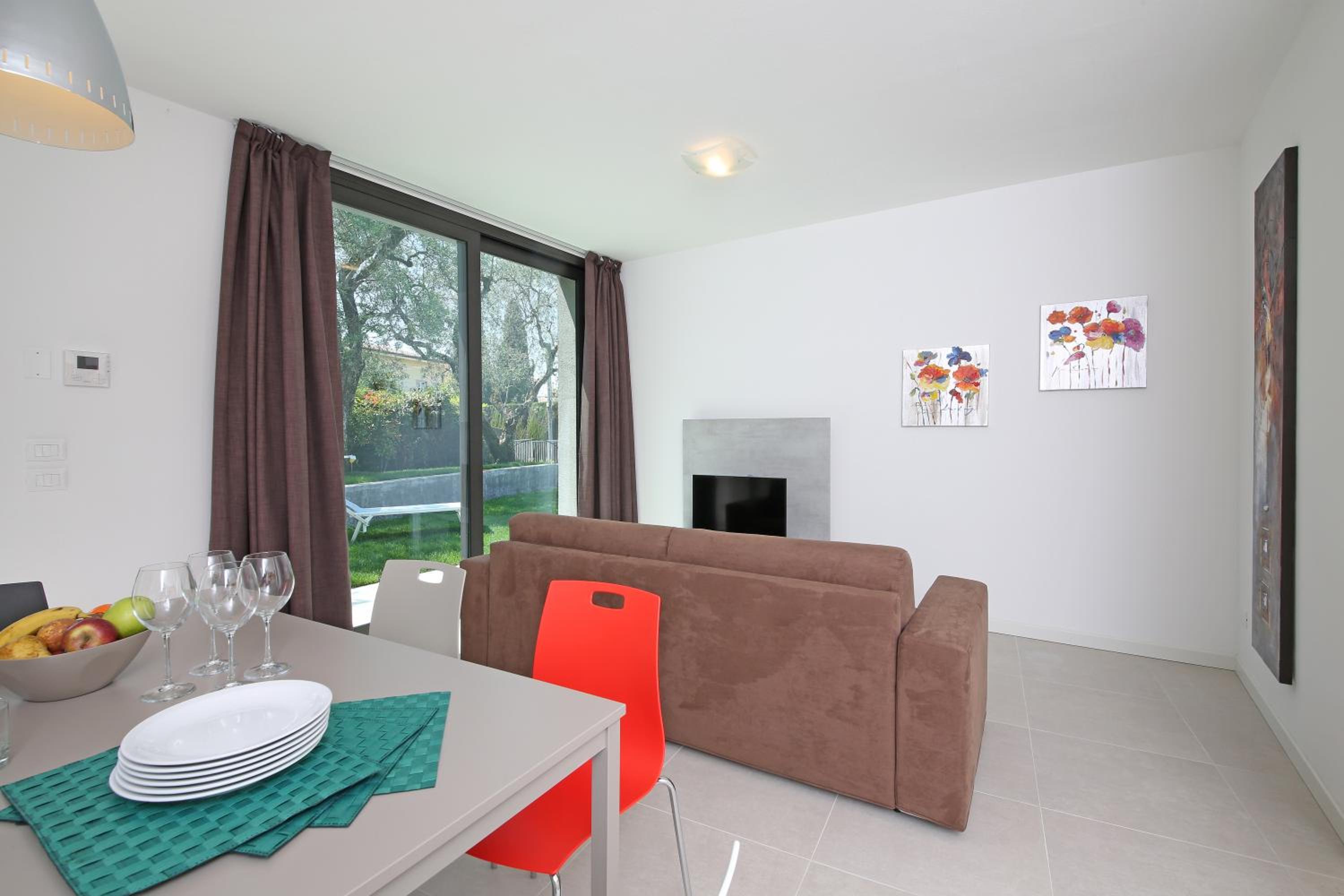 Two-Bedroom Apartment Plus with Balcony or Terrace photo 1