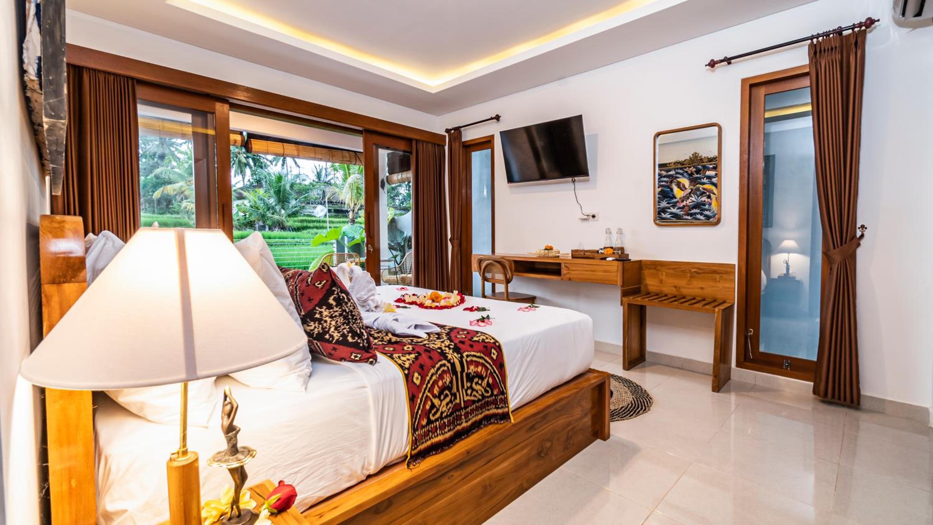 One-Bedroom Villa - Photo 11