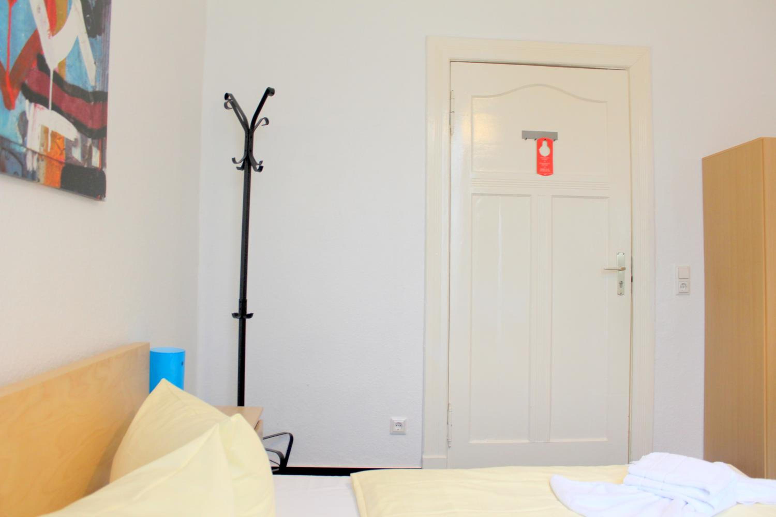 Small Double Room photo 1