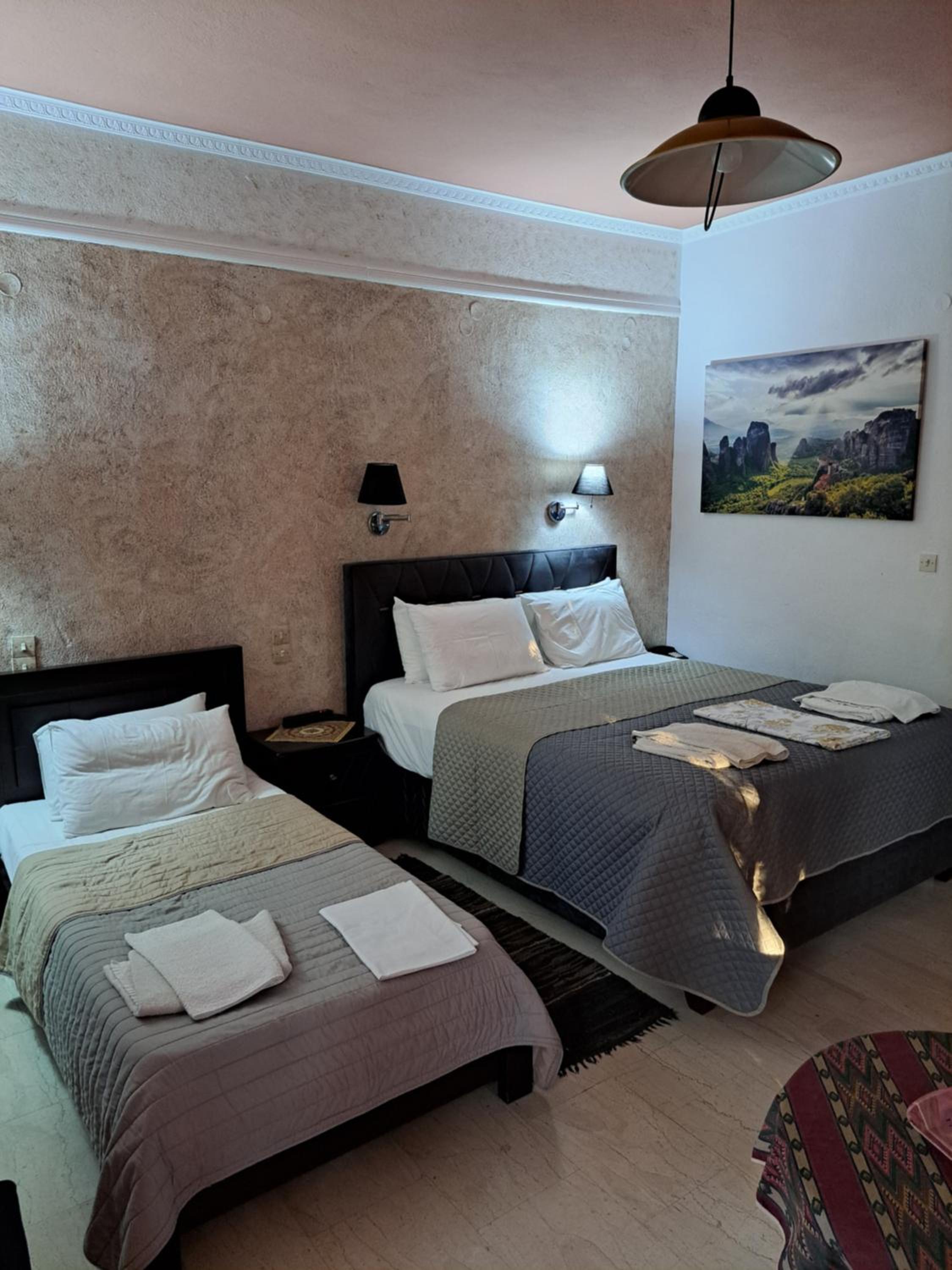 Basic Triple Room photo 1