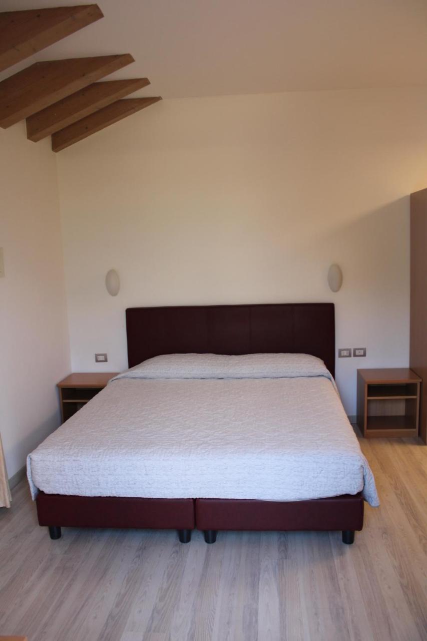 Double Room with Balcony photo 2