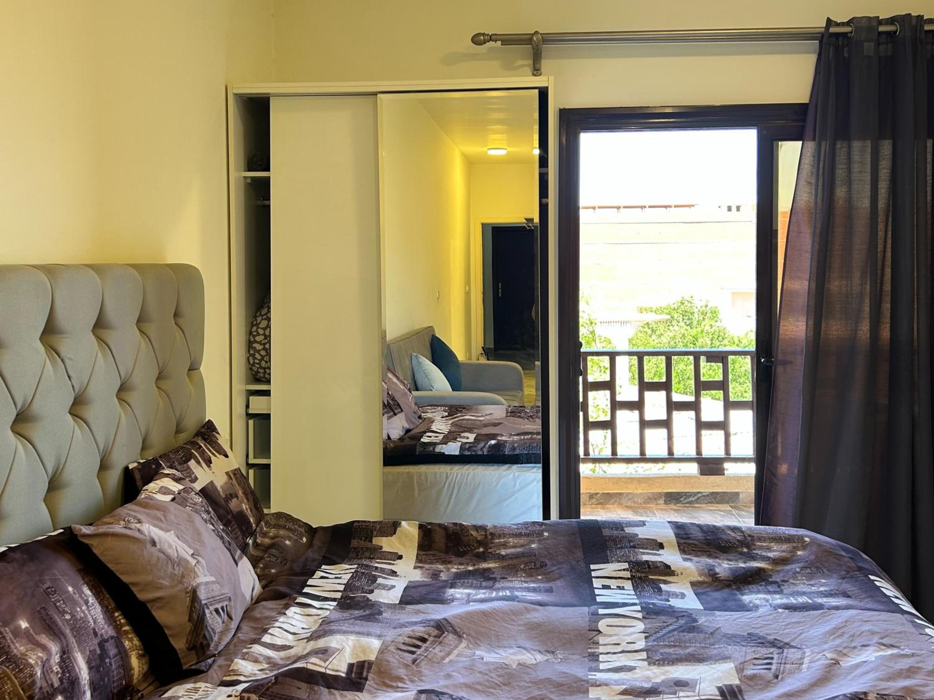 Apartment with Balcony