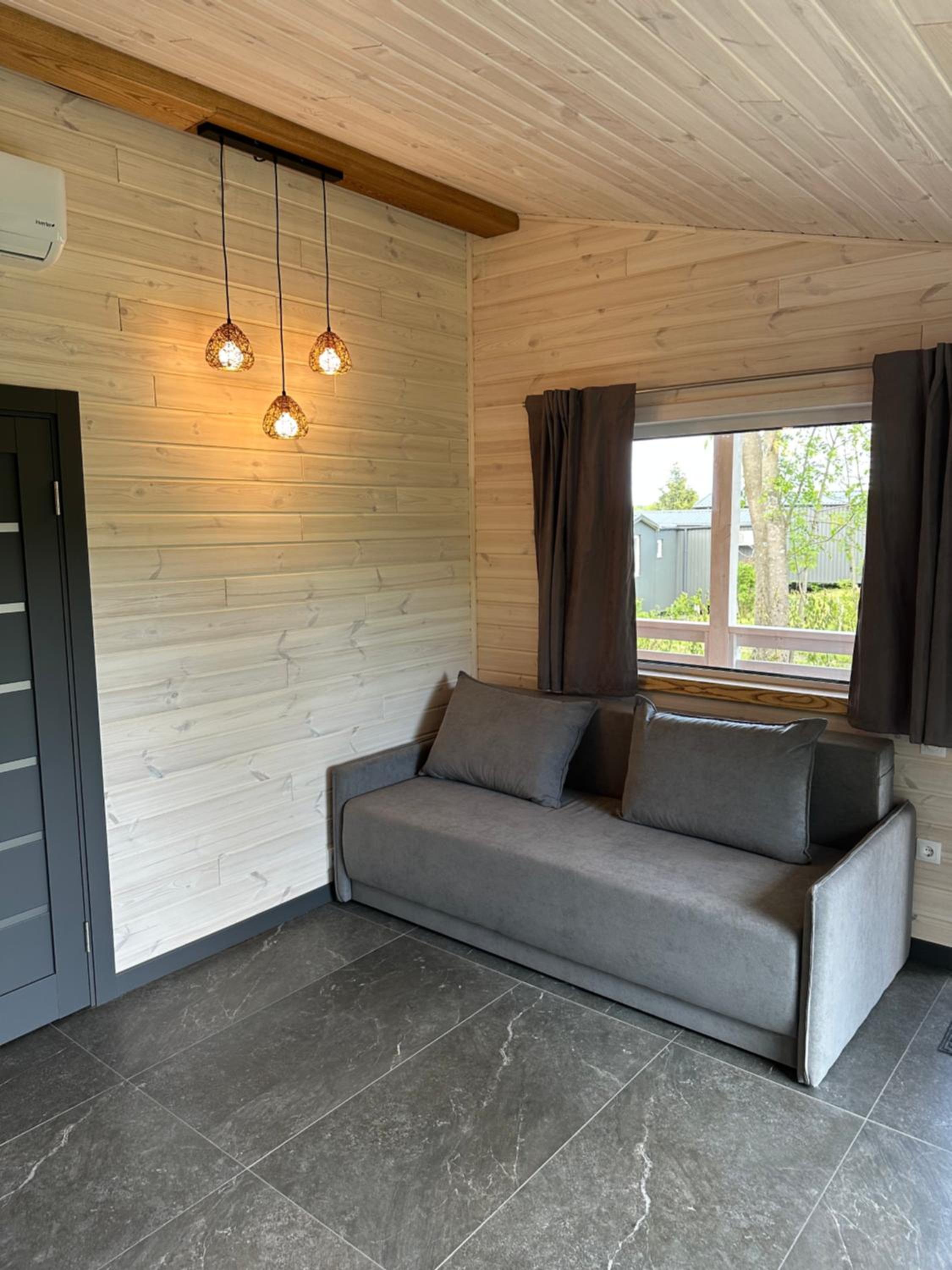 One-Bedroom House photo 3