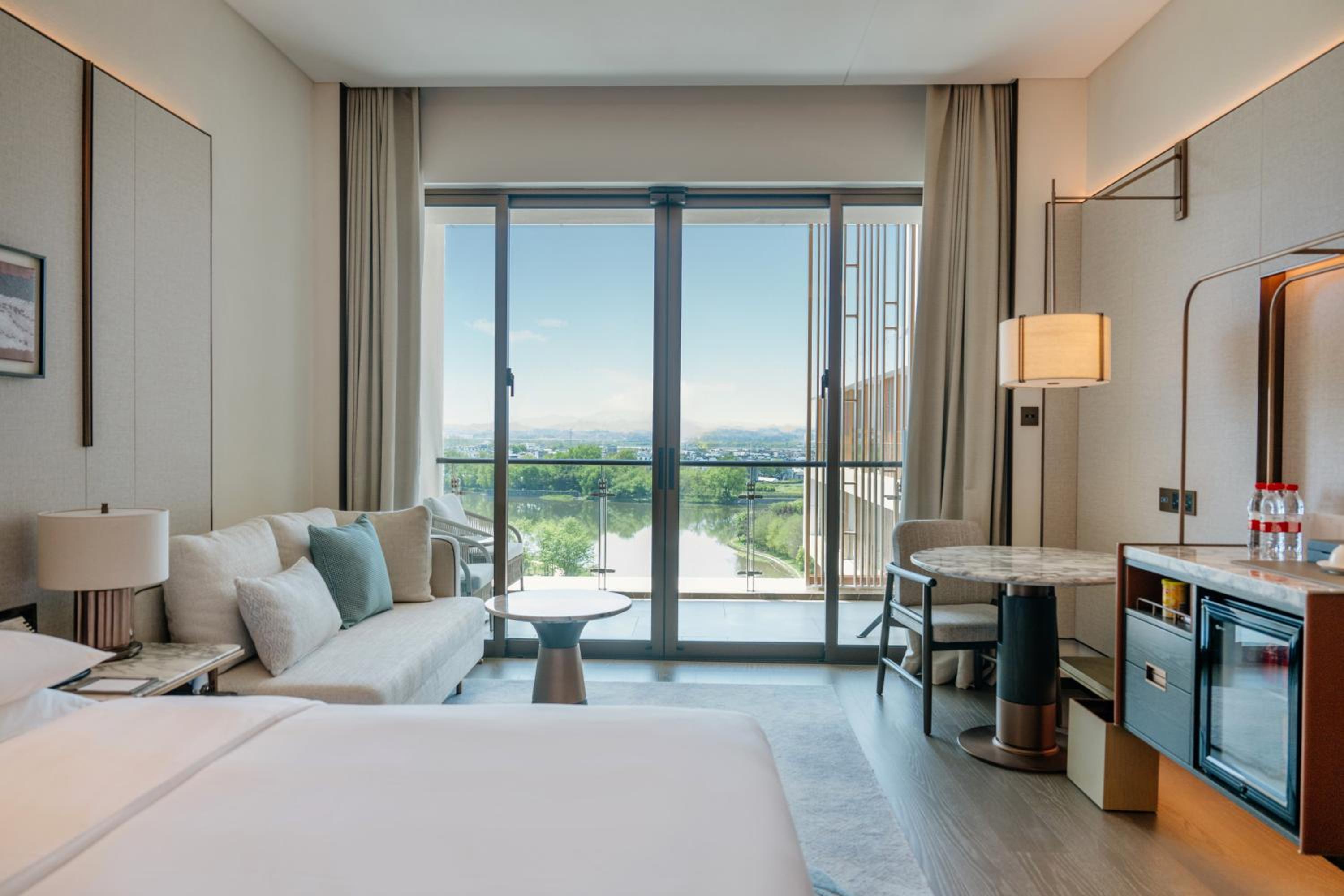 King Room - Club Access