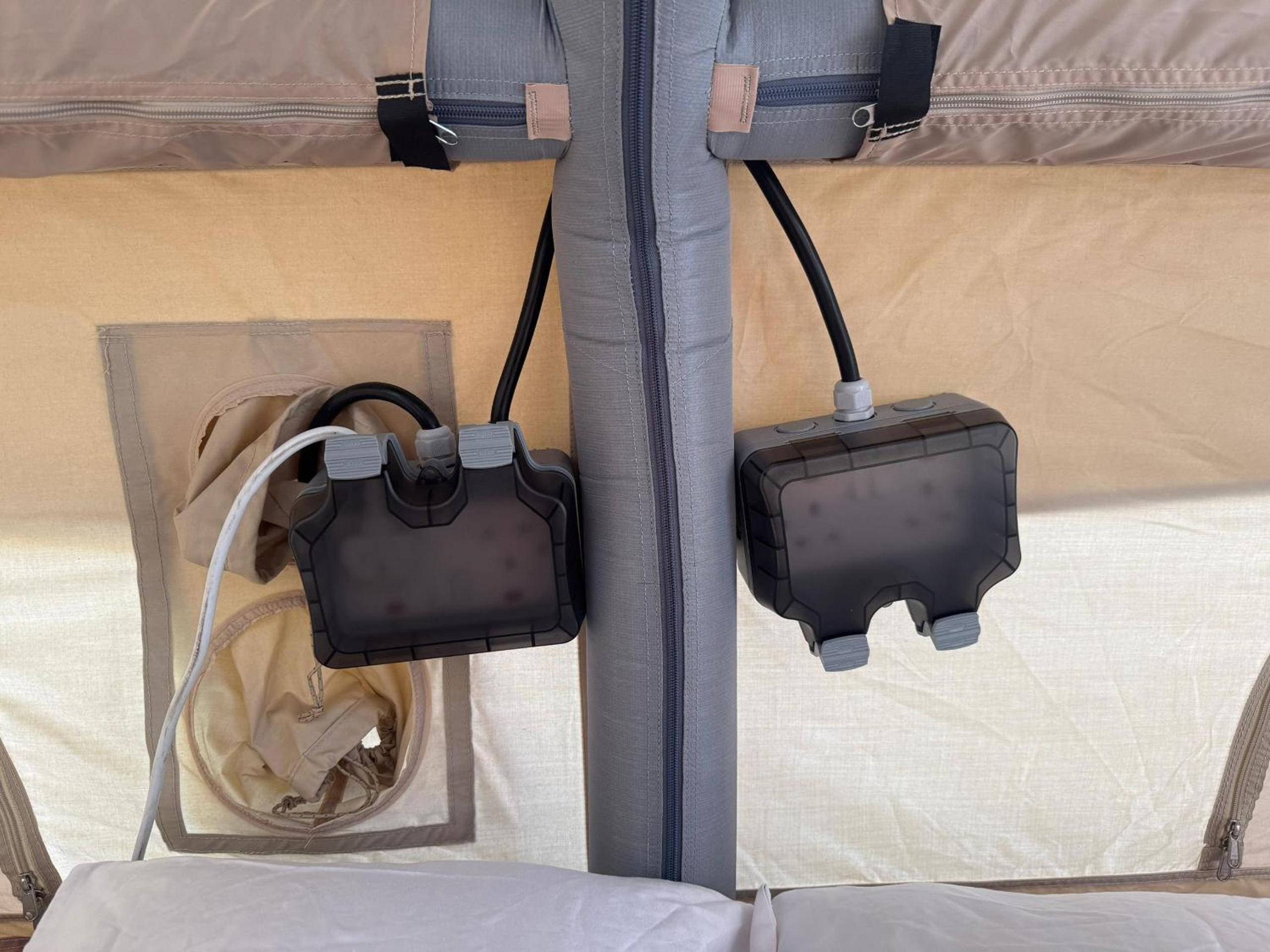 Tent - Photo 9