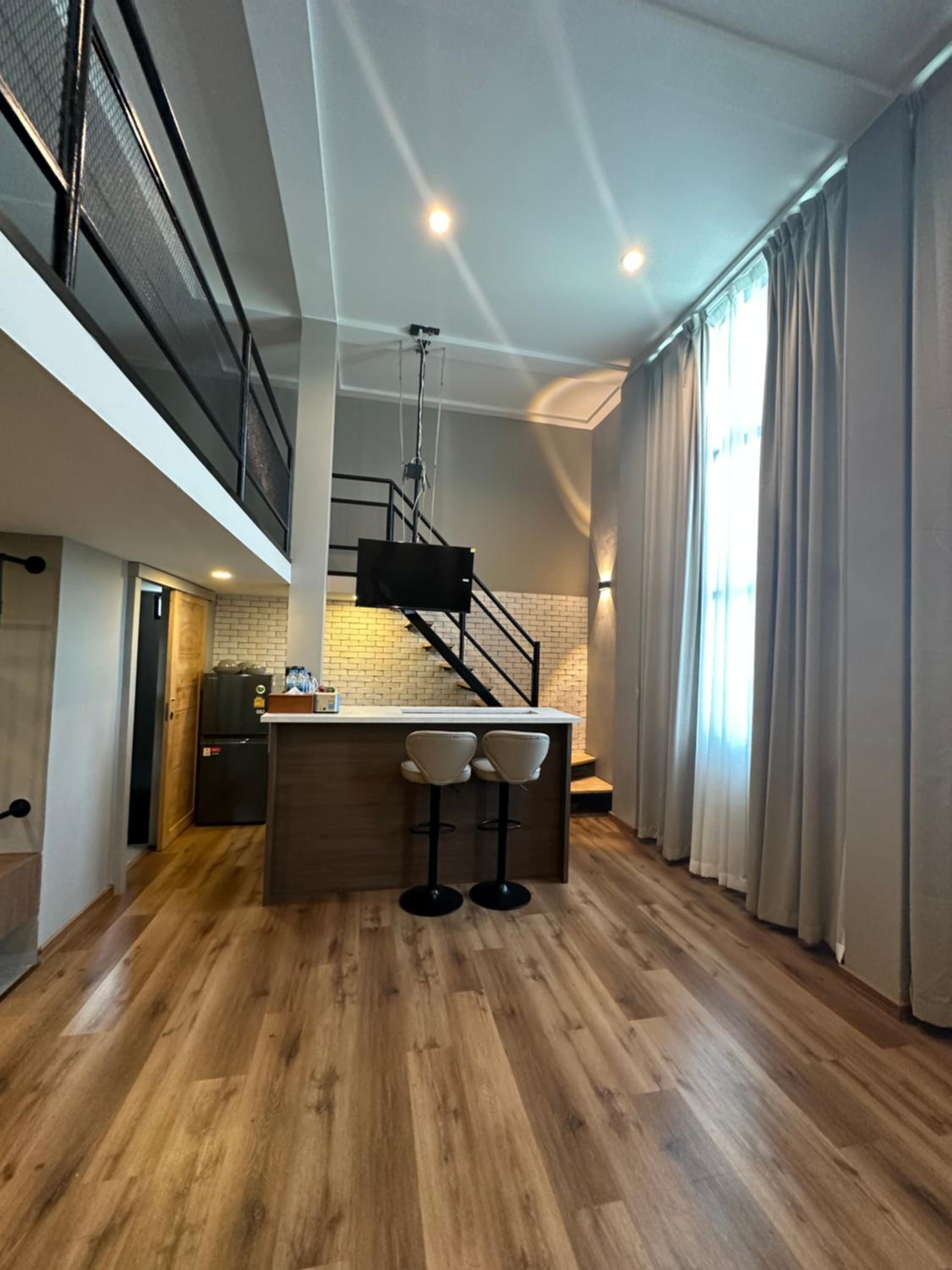 Quadruple Room with Private Bathroom photo 1