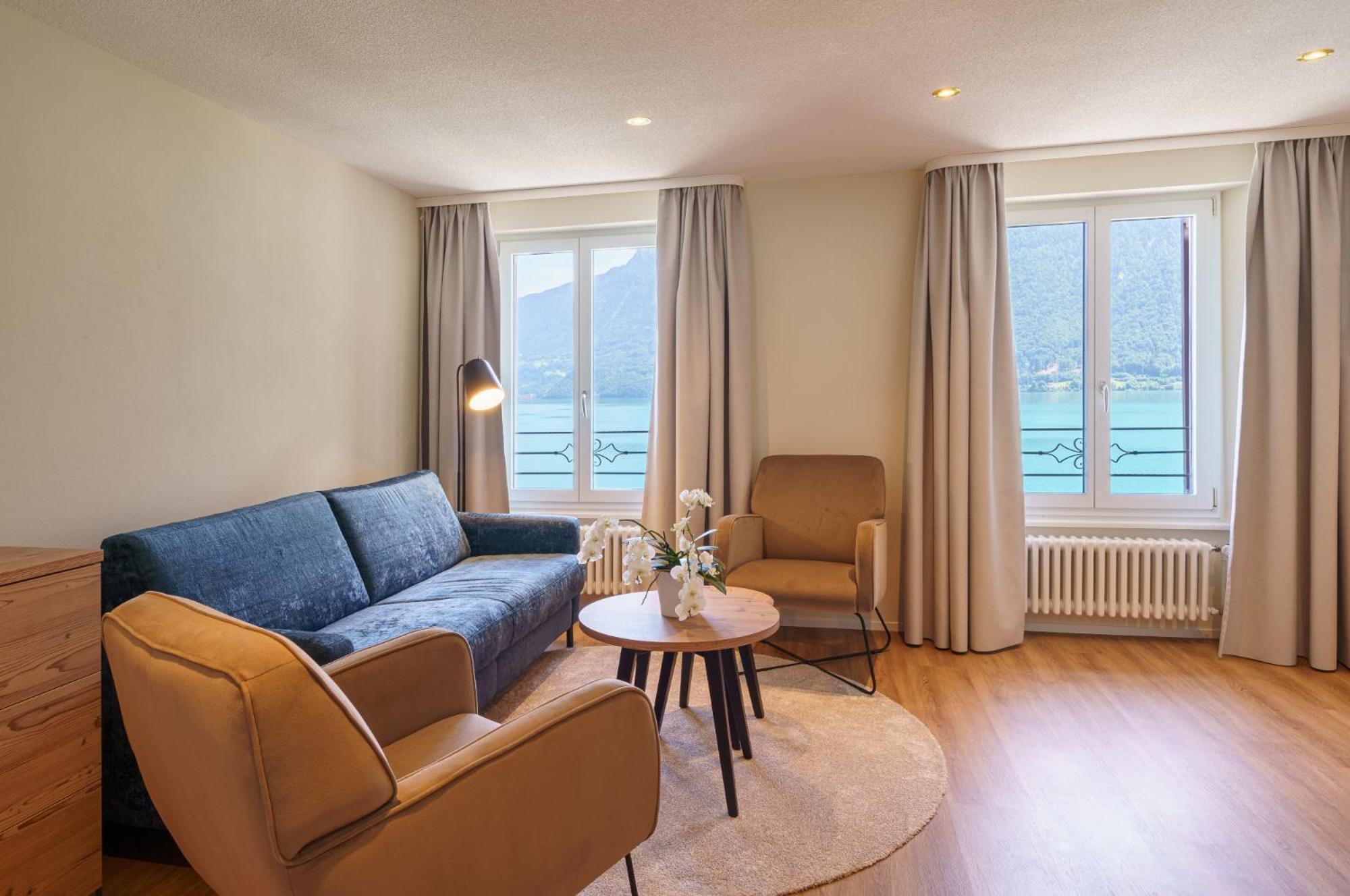 Junior Suite with Lake View
