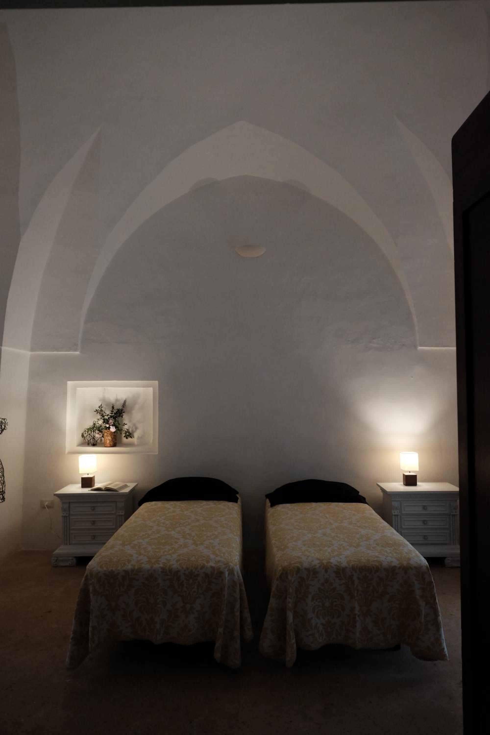 Double Or Twin Room With Private Bathroom