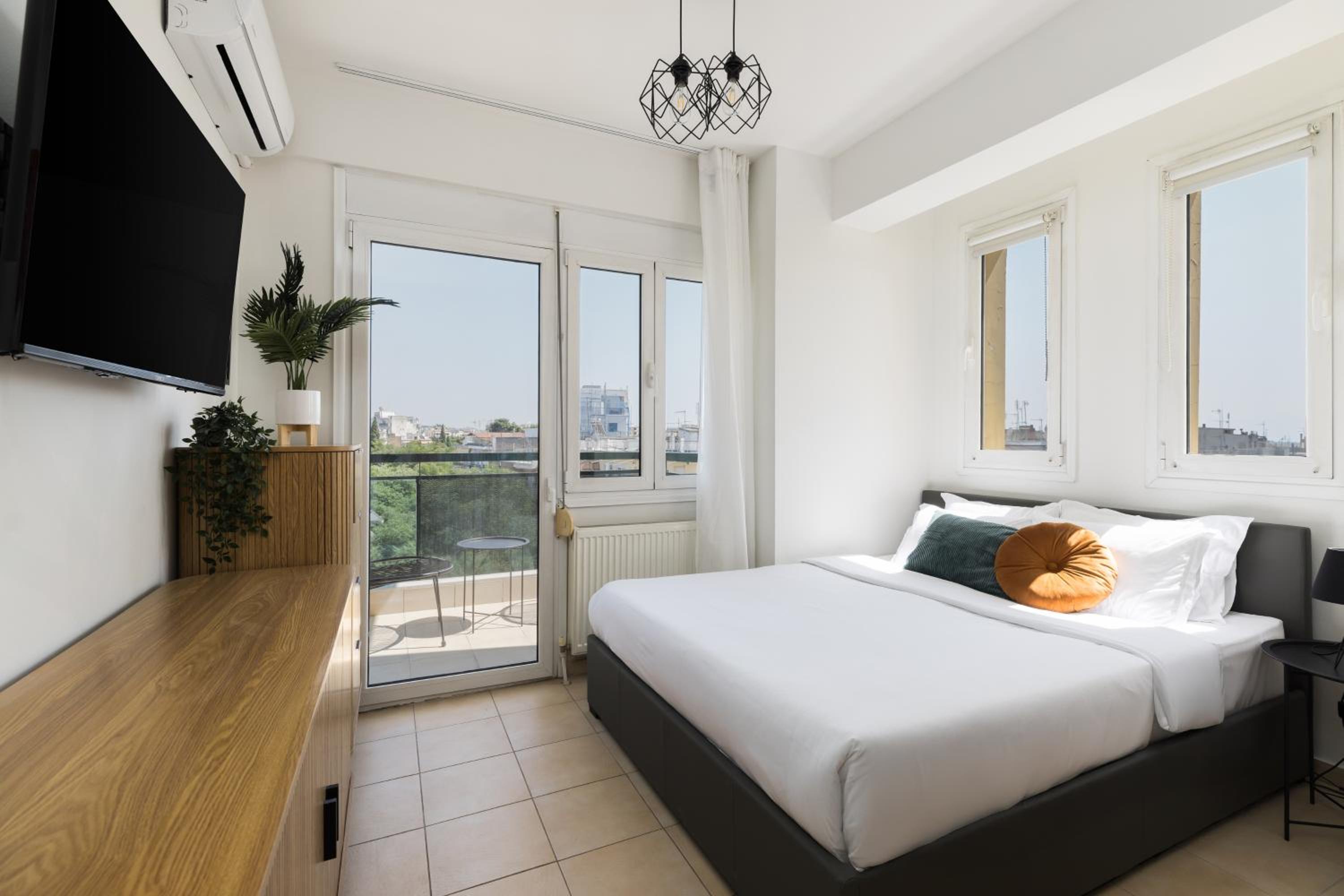 Studio with Balcony
