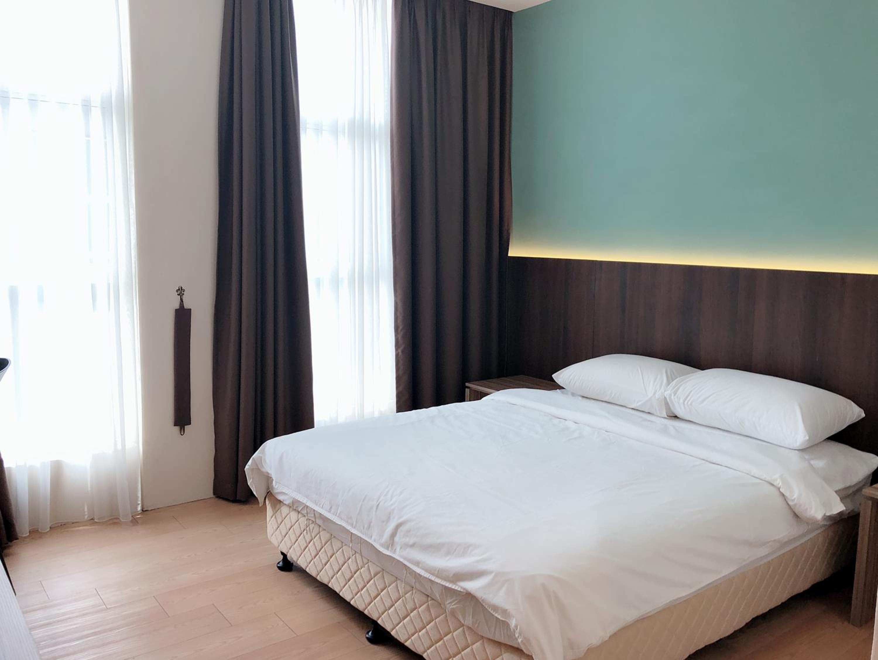 Superior Queen Room