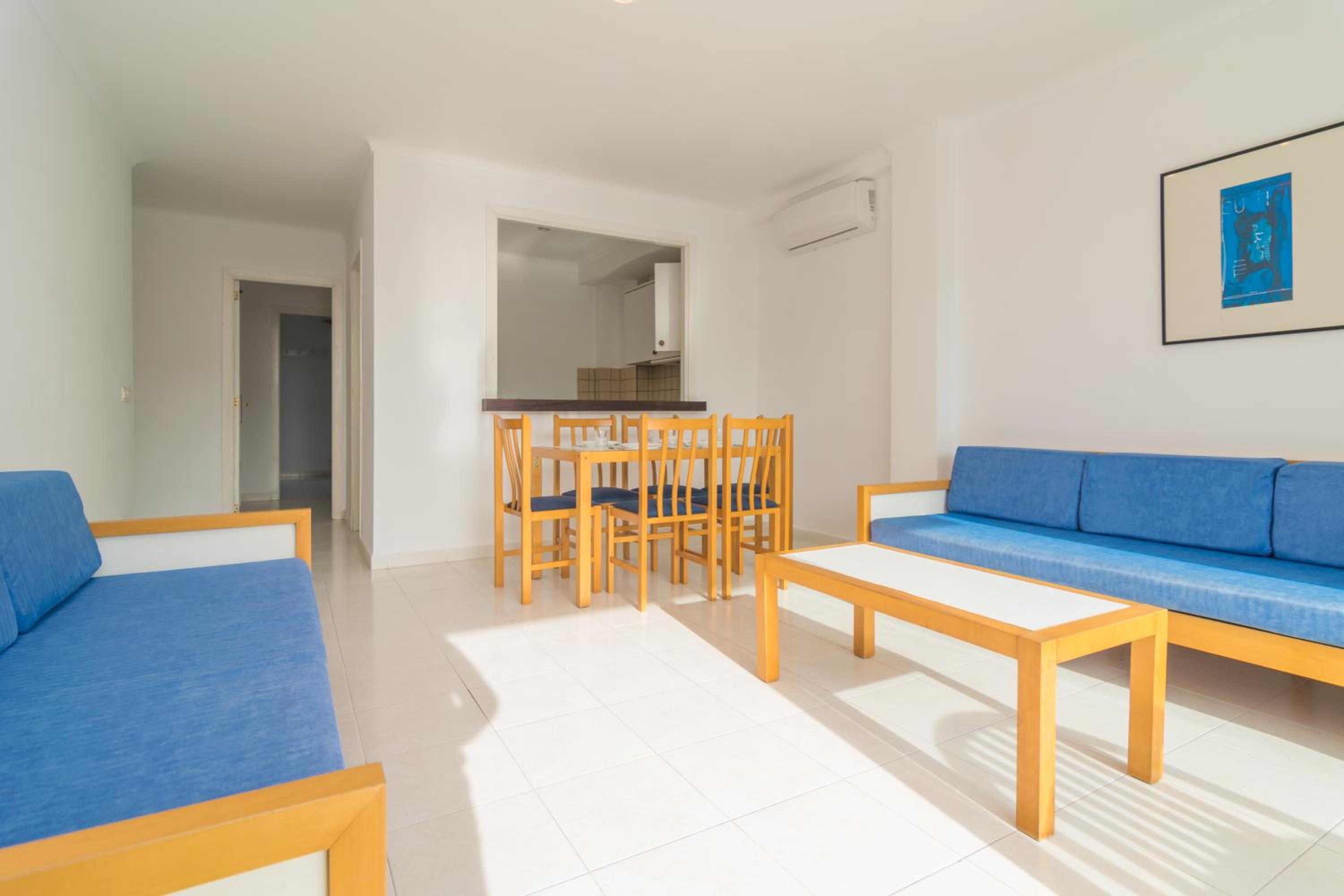 Standard Apartment thumbnail 6