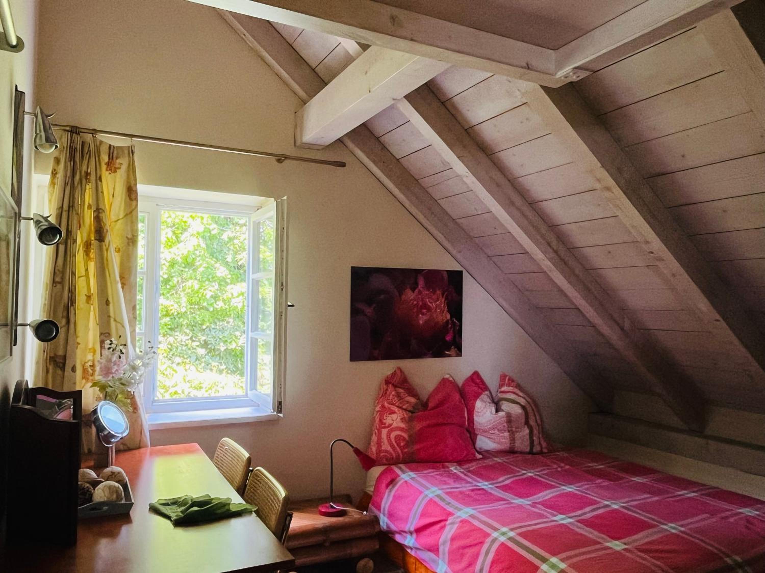 Double Room with Shared Bathroom photo 1