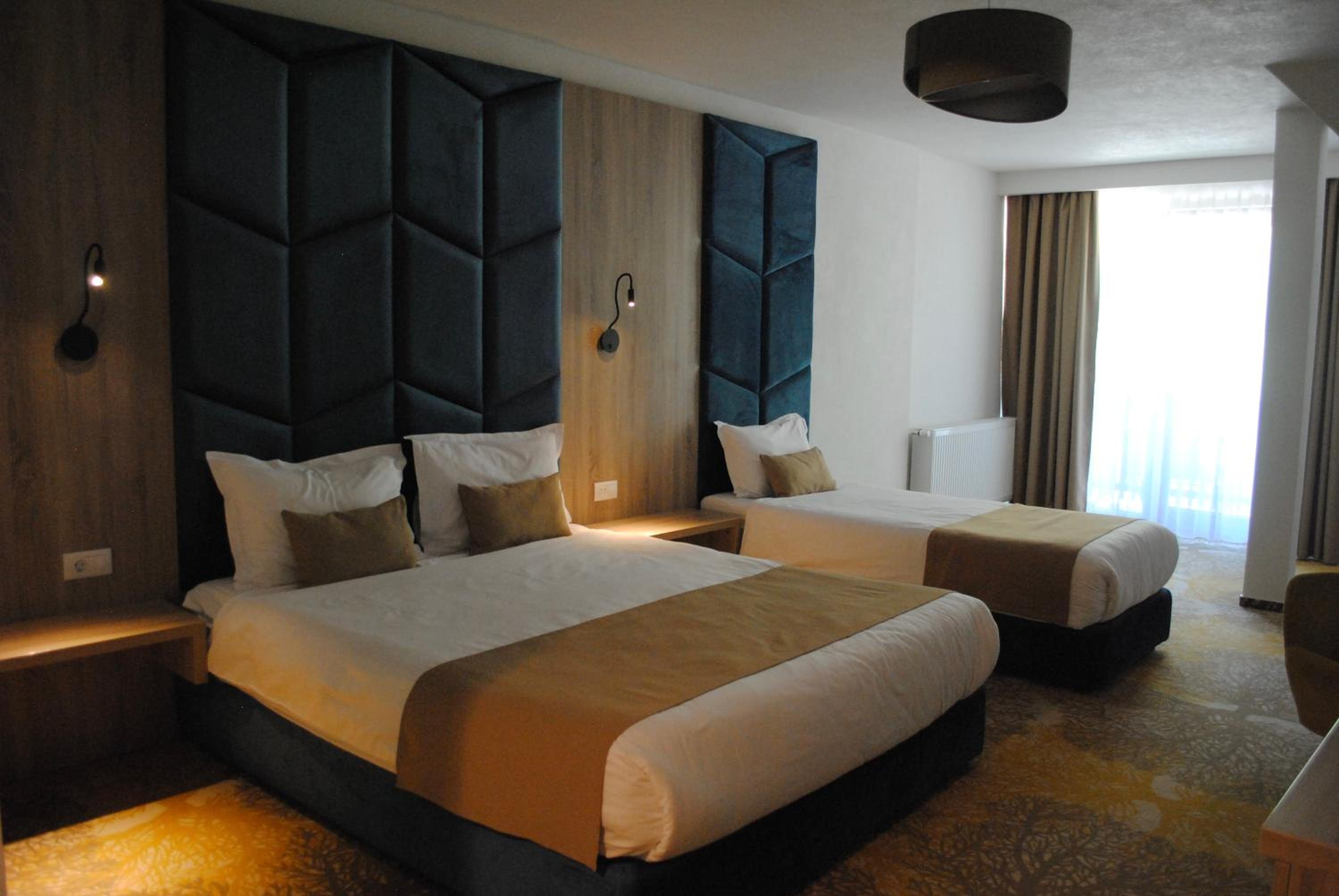 Double Room with Balcony (3 Adults)