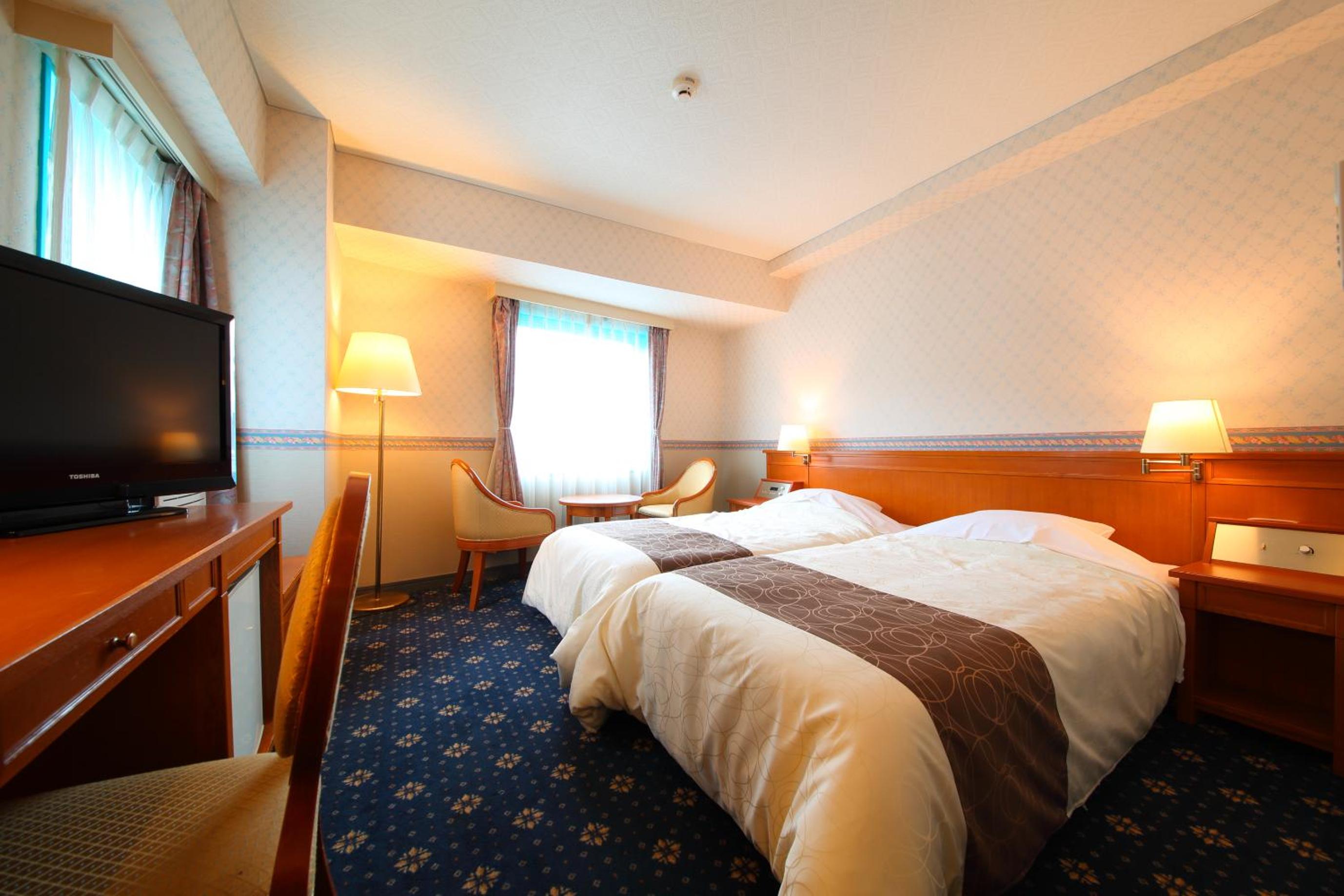 Deluxe Twin Room - Non-Smoking - Photo 1
