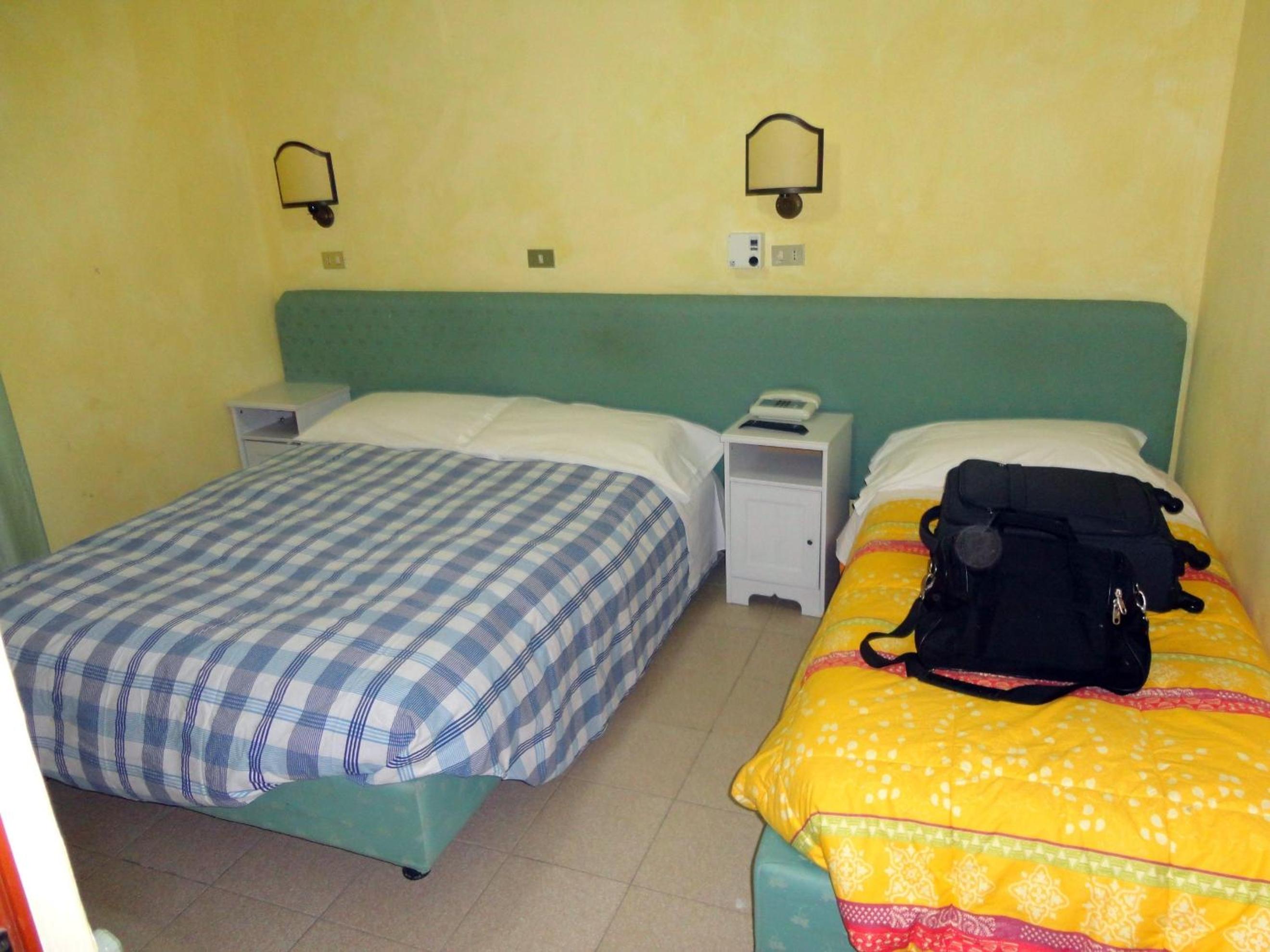 Triple Room - Photo 3