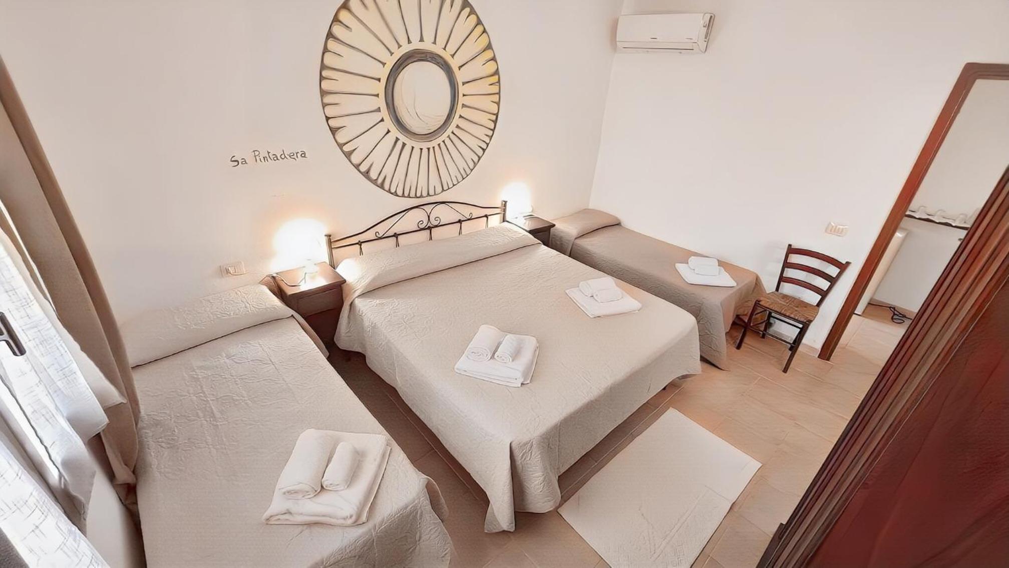 Standard Quadruple Room photo 2