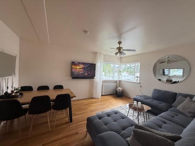 Two-Bedroom Apartment with Garden View photo 2