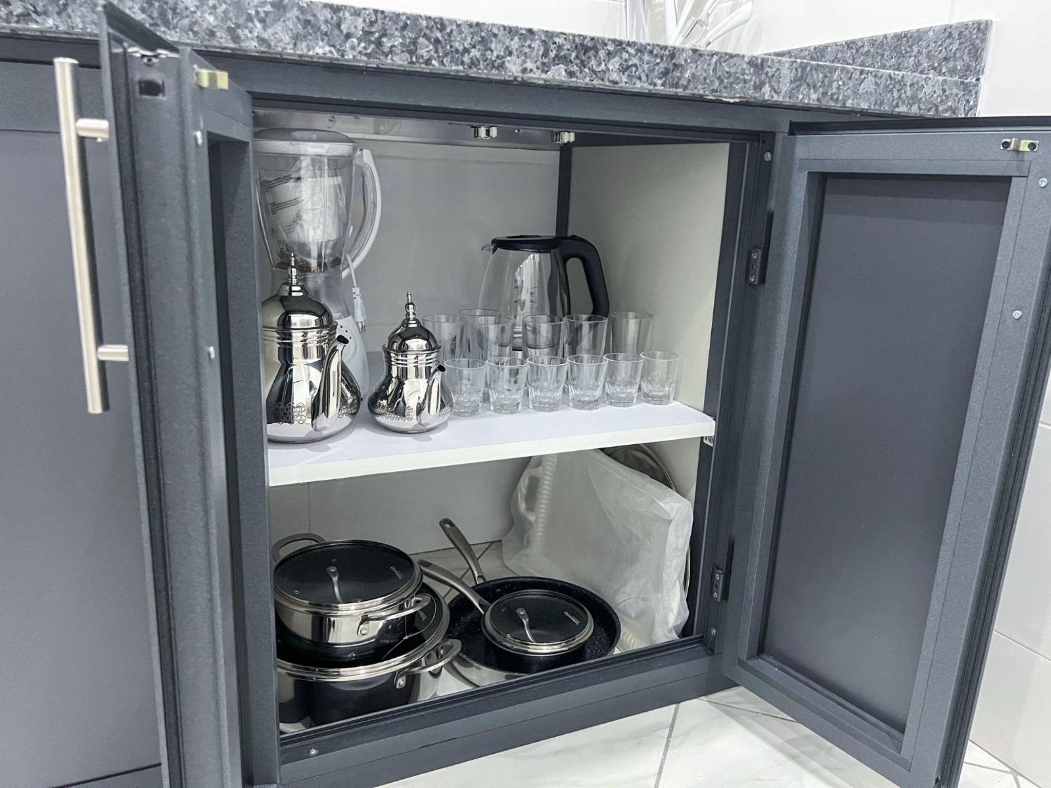 Three-Bedroom Apartment - High Floor