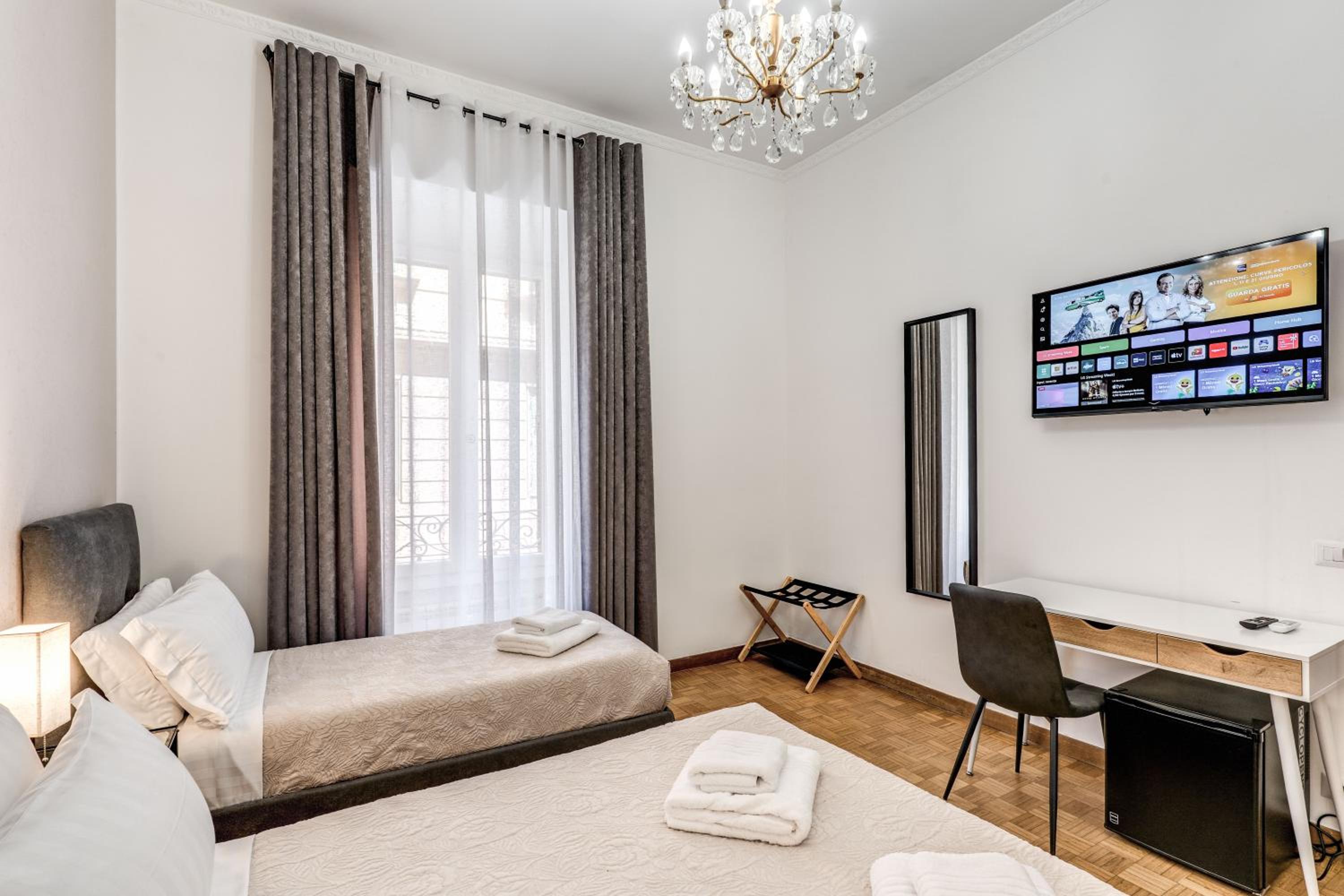 Triple Room with Private Bathroom