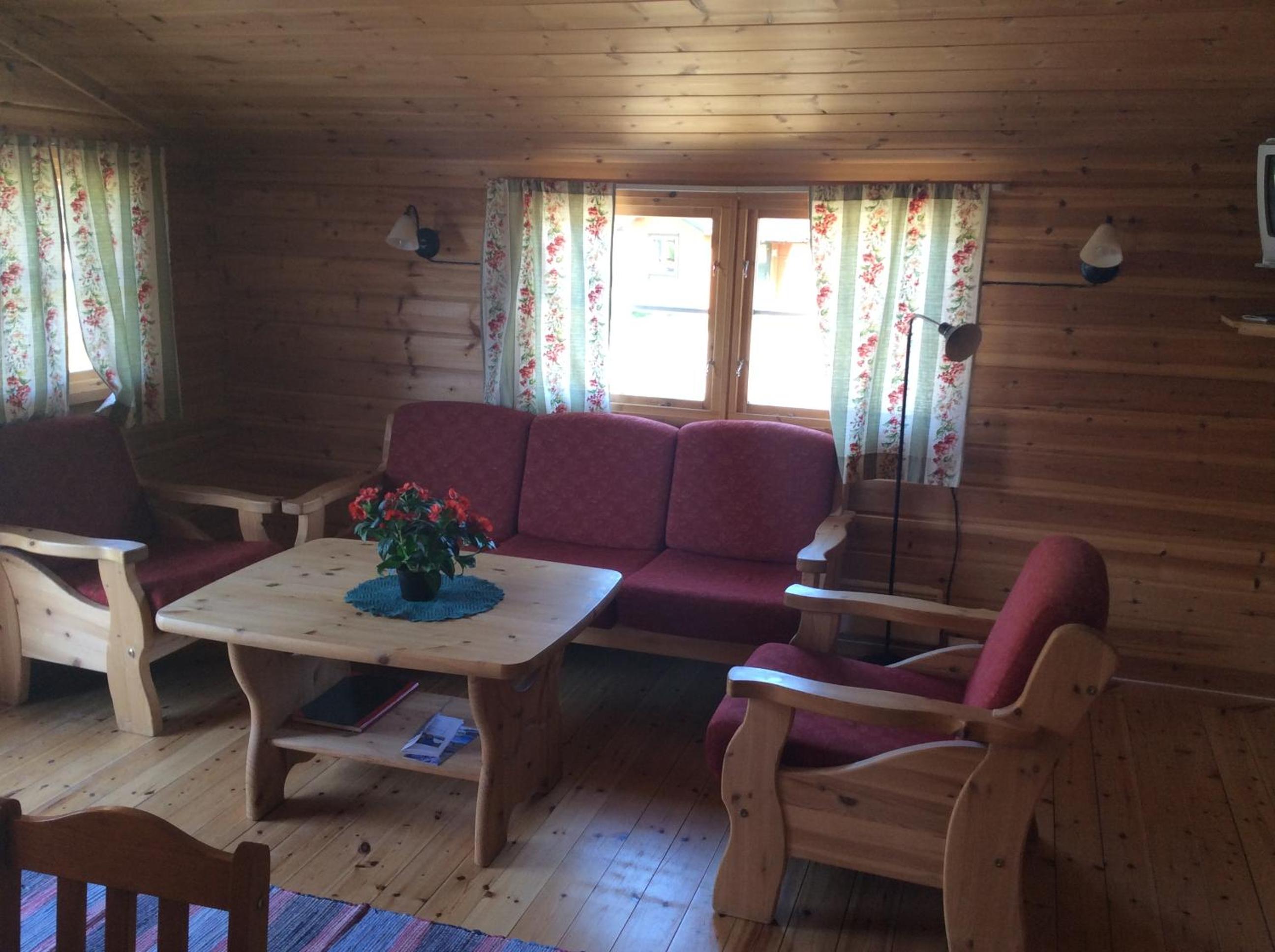 Two-Bedroom Cottage photo 1