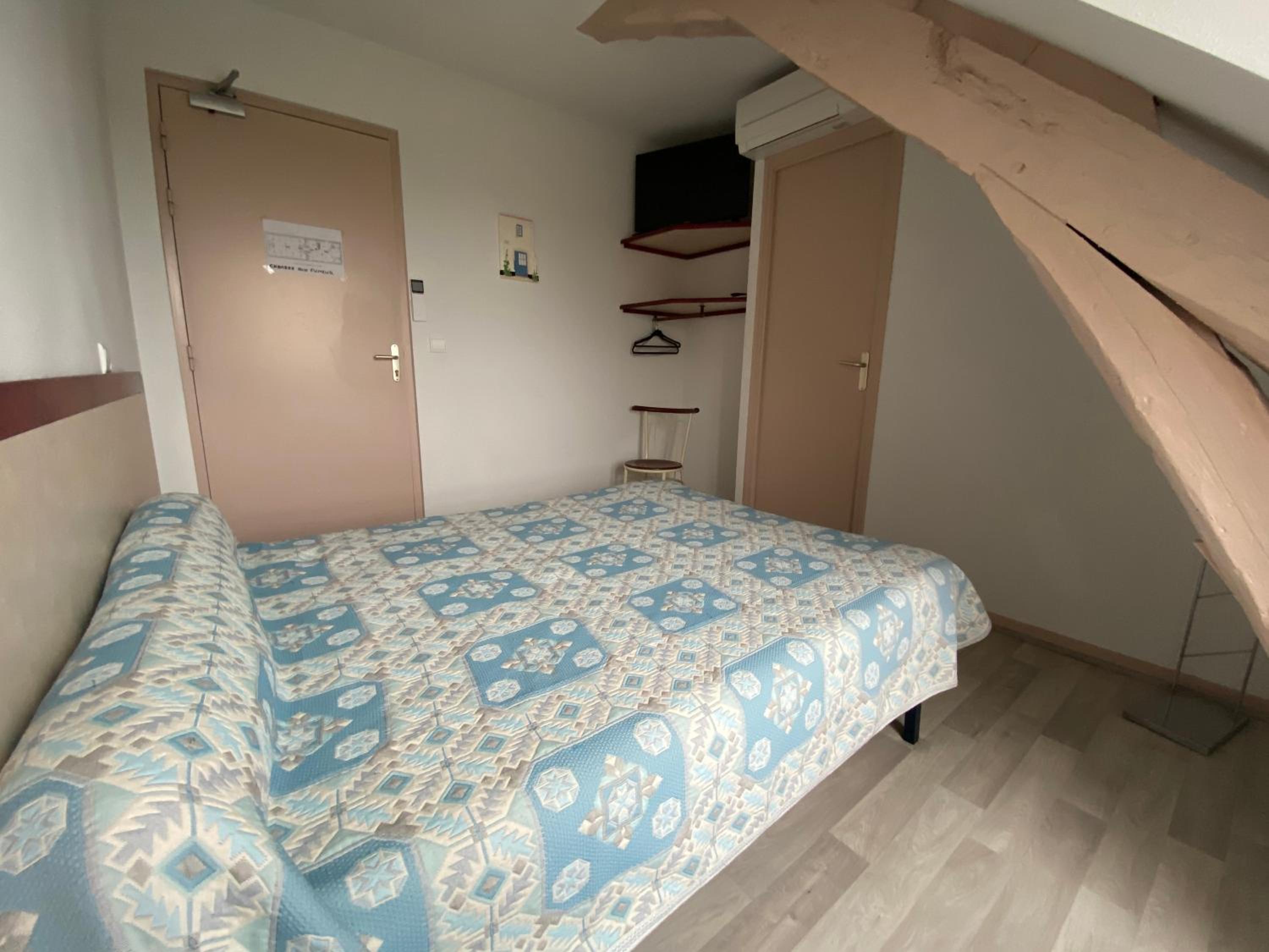 Standard Double Room photo 2