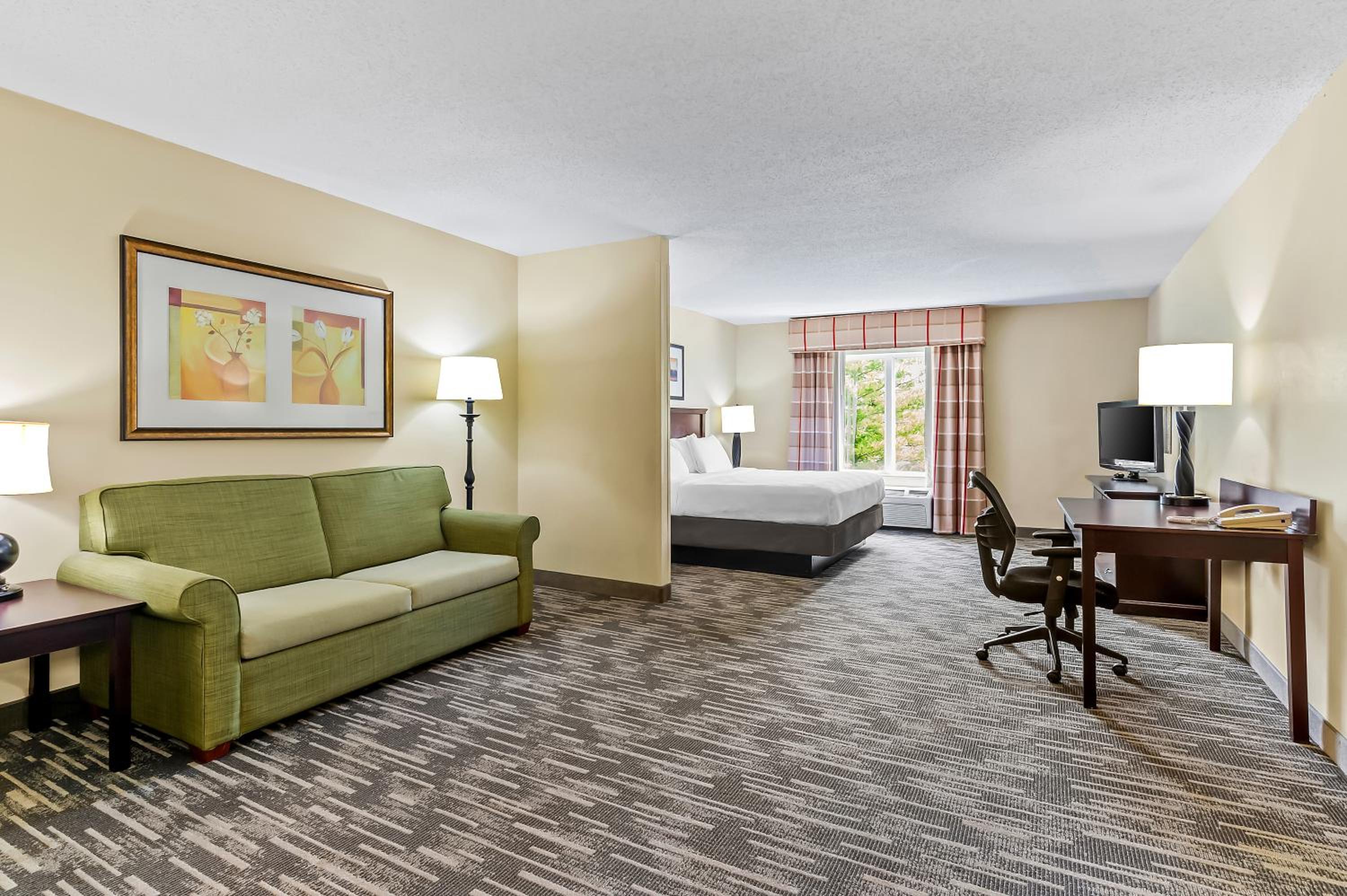 King Suite - Disability Access/Non Smoking - Photo 4