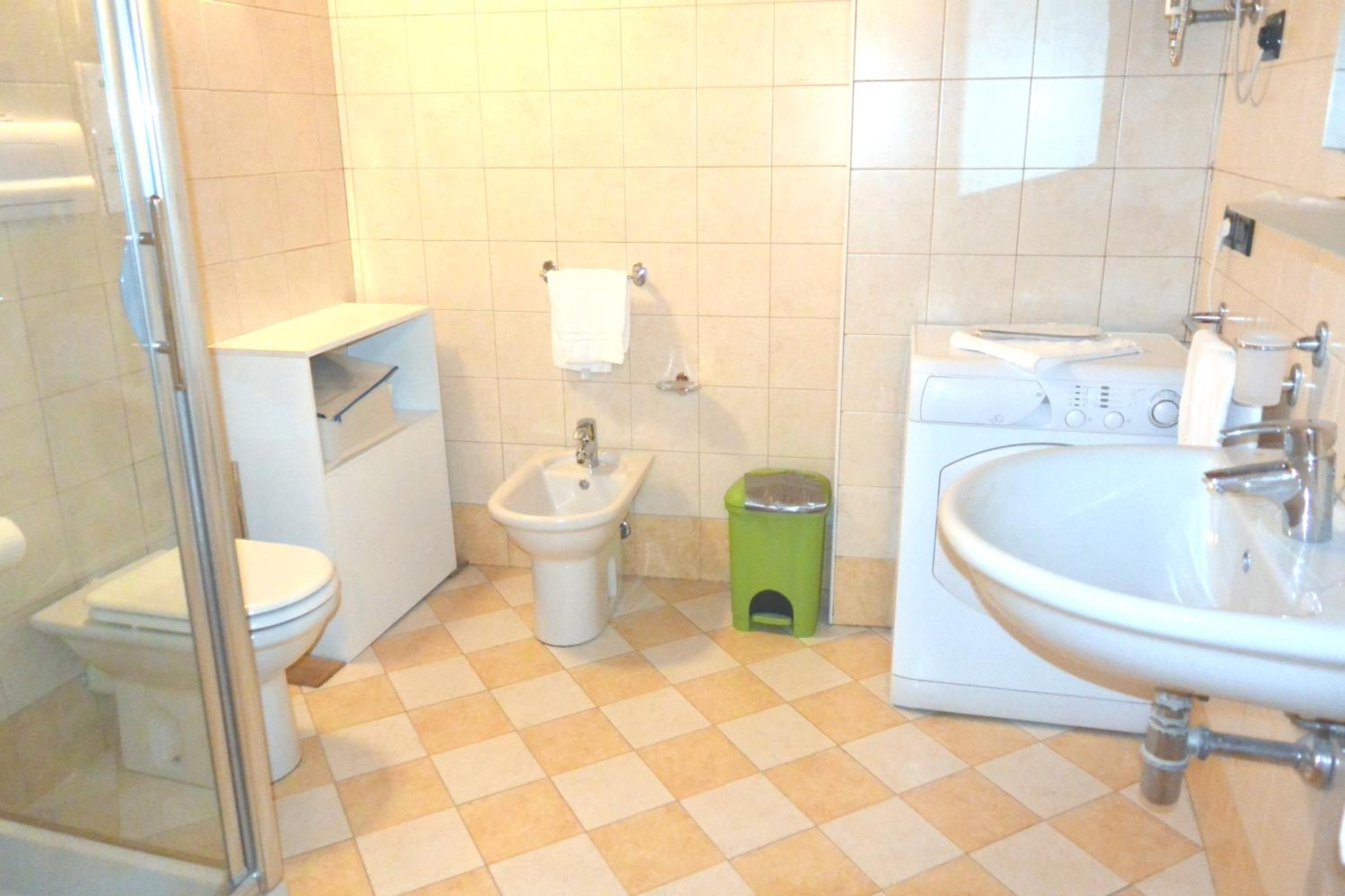 Suite (2 Adults) - Photo 3