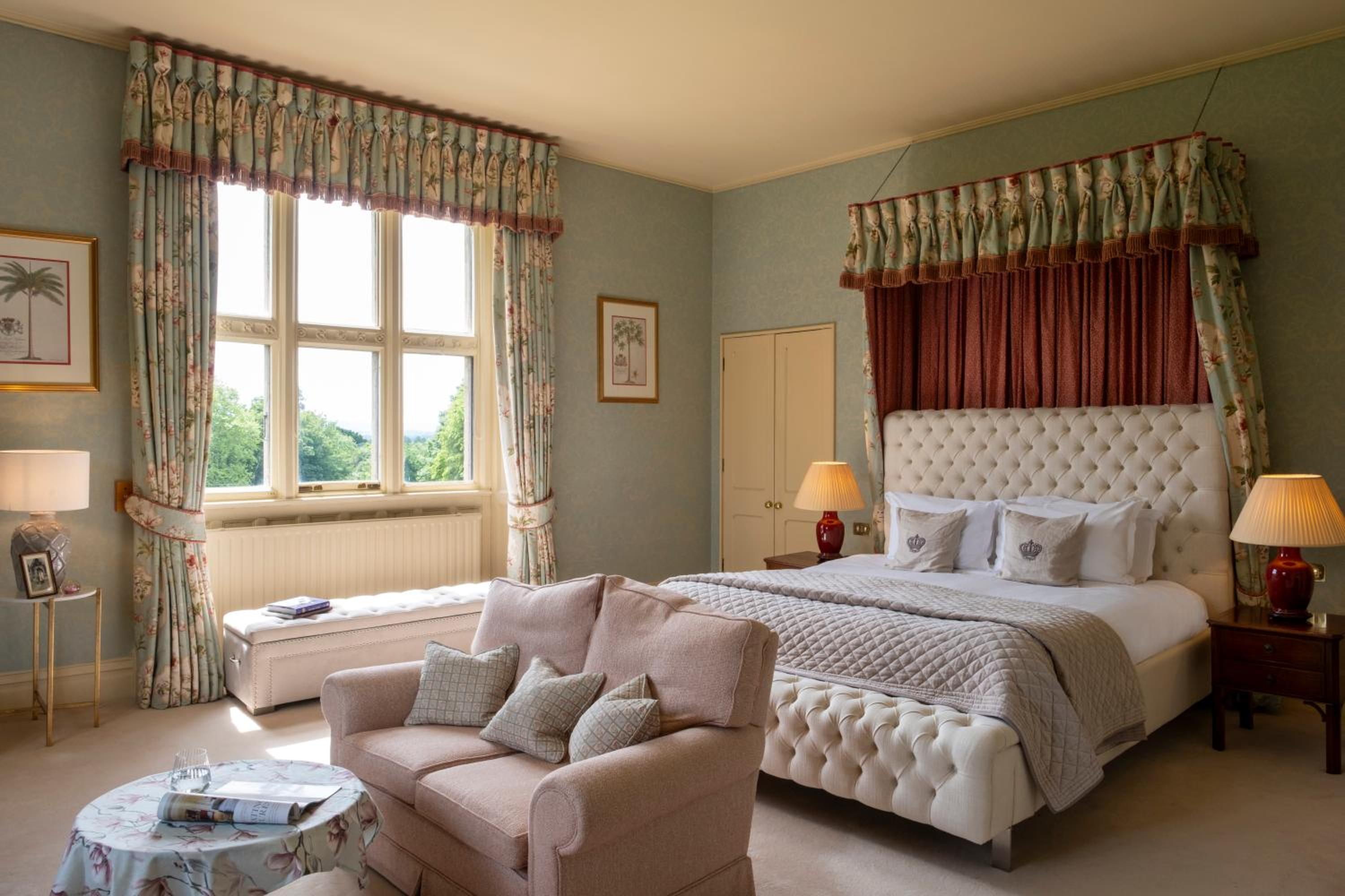Deluxe King Suite photo 3