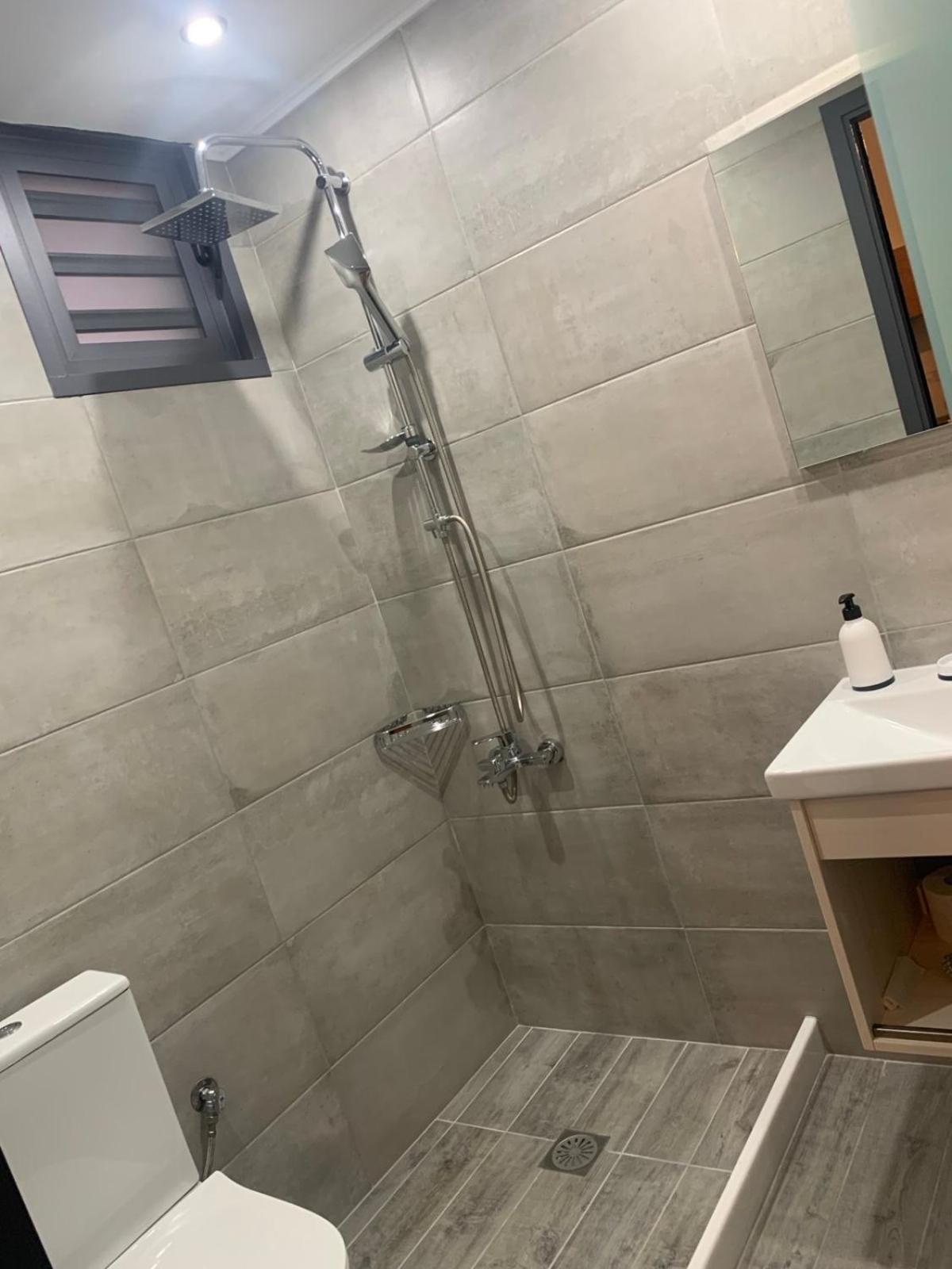 Deluxe Triple Room photo 2