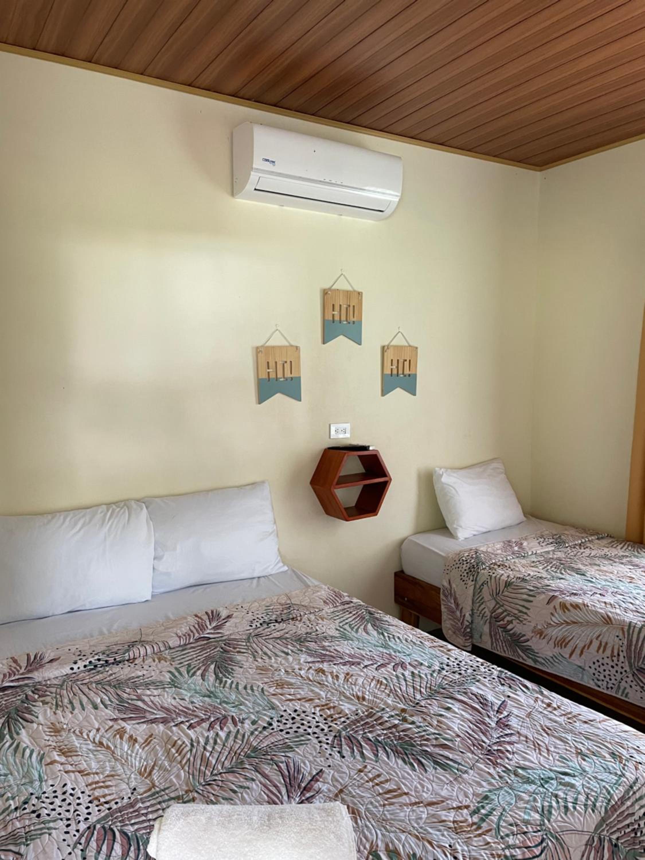 Quadruple Room with Terrace photo 2