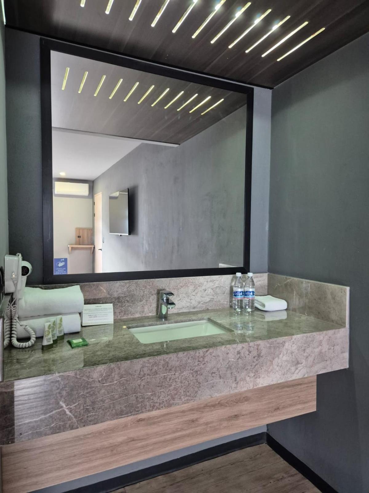 Standard Villa - Photo 1