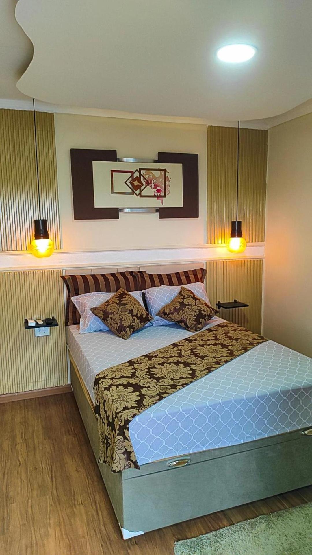 Suite with City View photo 2
