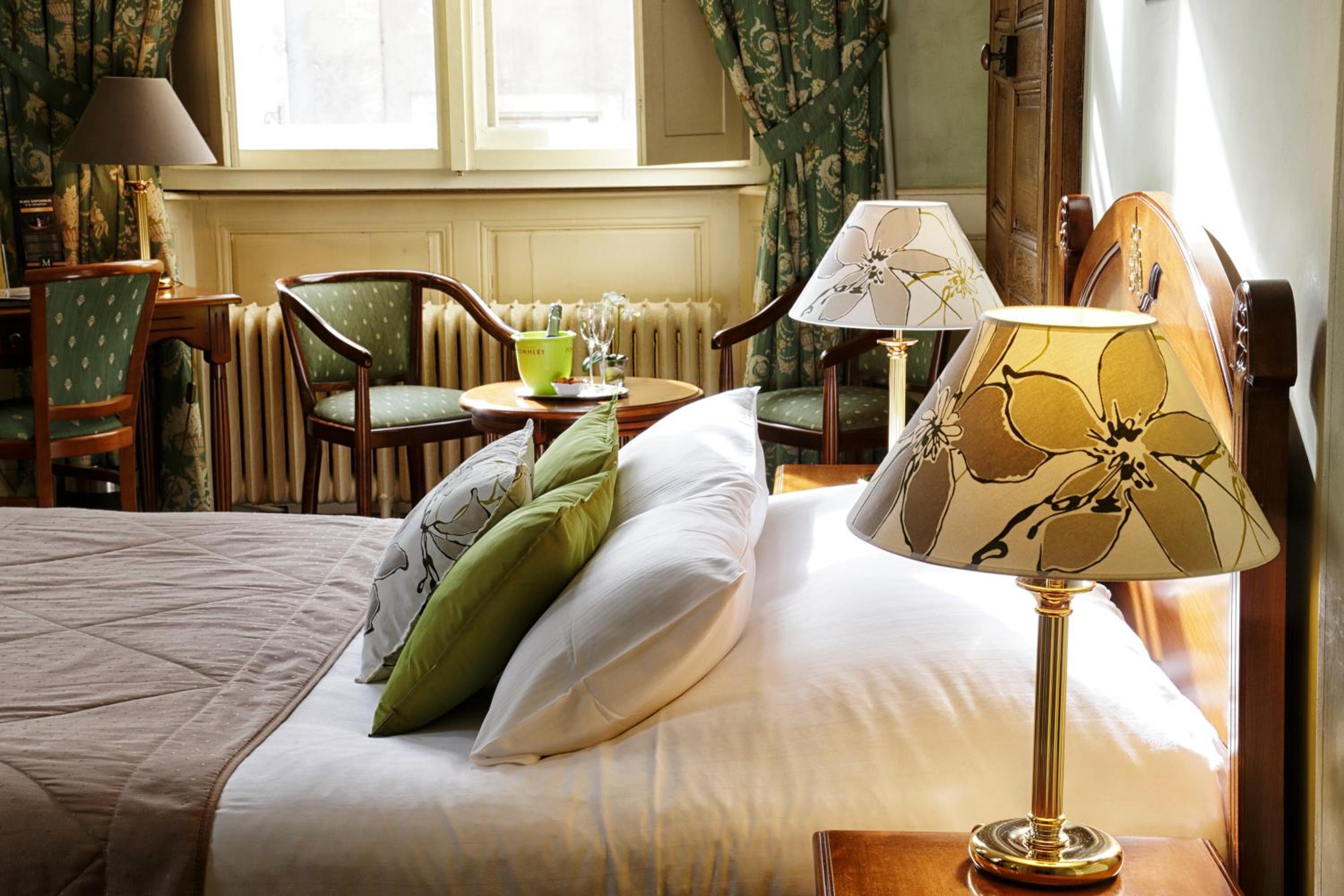 Superior Double Room Celadon