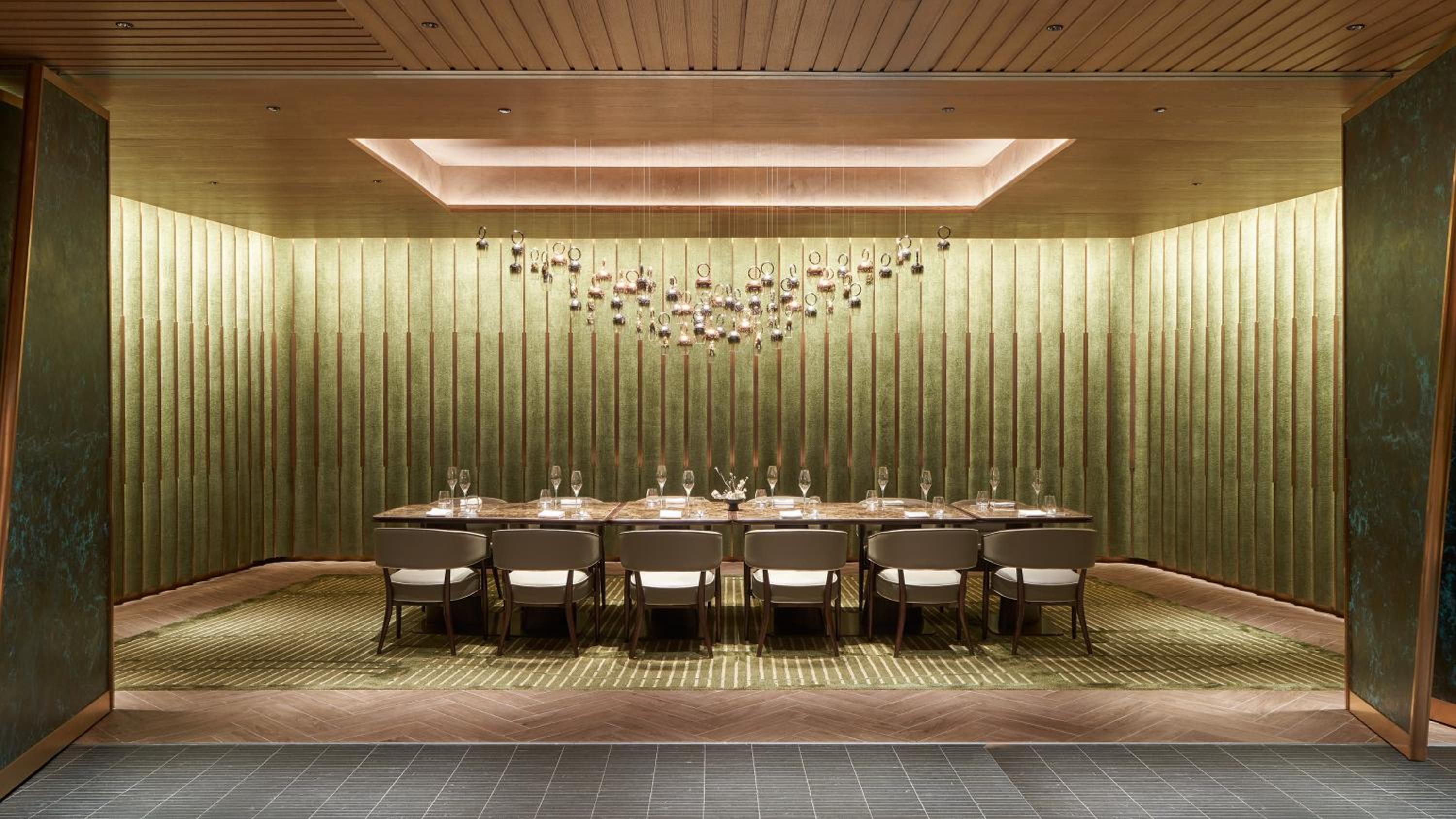 3D2N Unwind and Dine Package – Deluxe Room with complimentary $100 SGD F&B Credits 3D2N Unwind and Dine Package – Deluxe Room with complimentary $100 SGD F&B Credits
