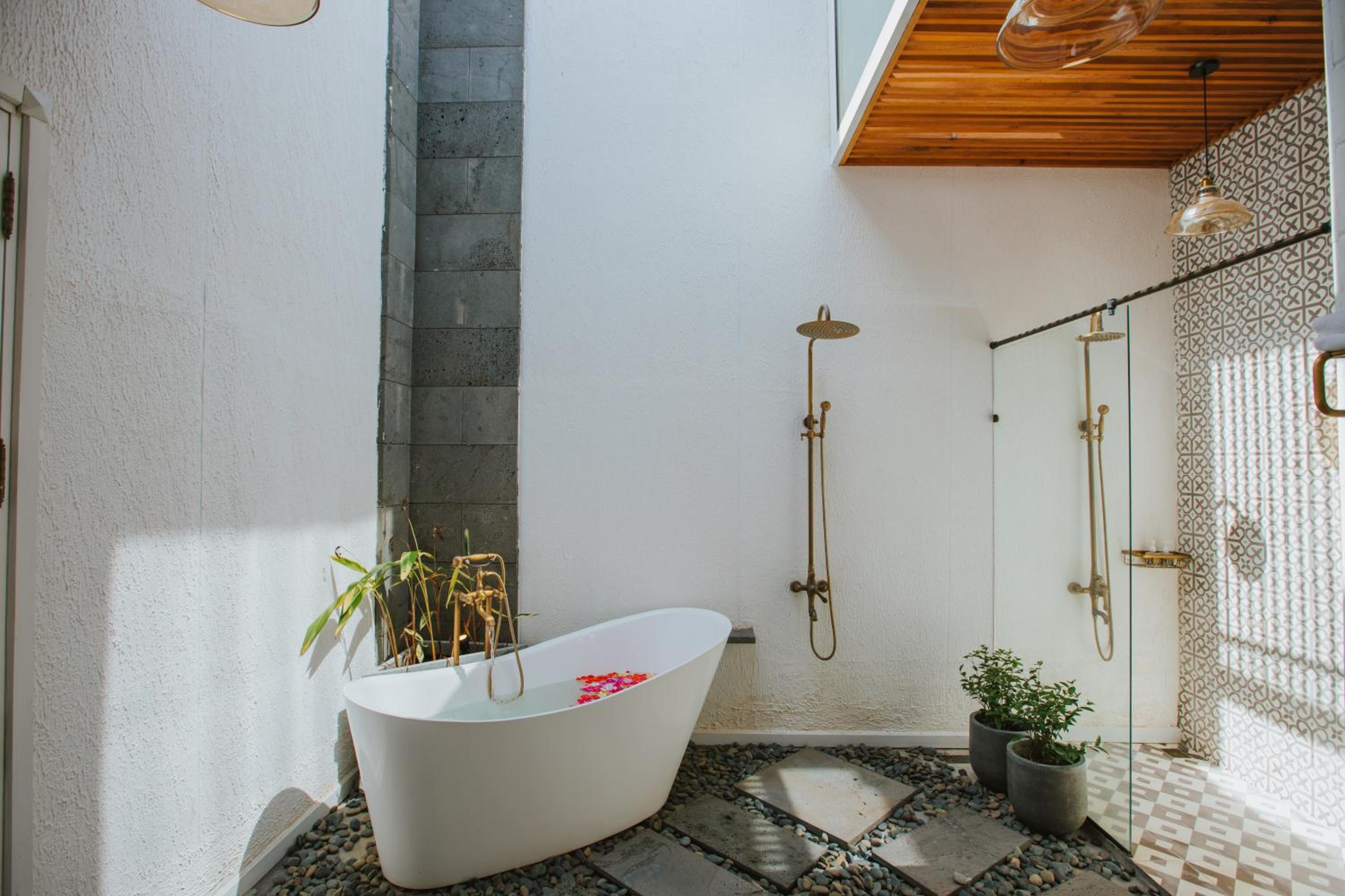 Two-Bedroom Villa - Photo 2