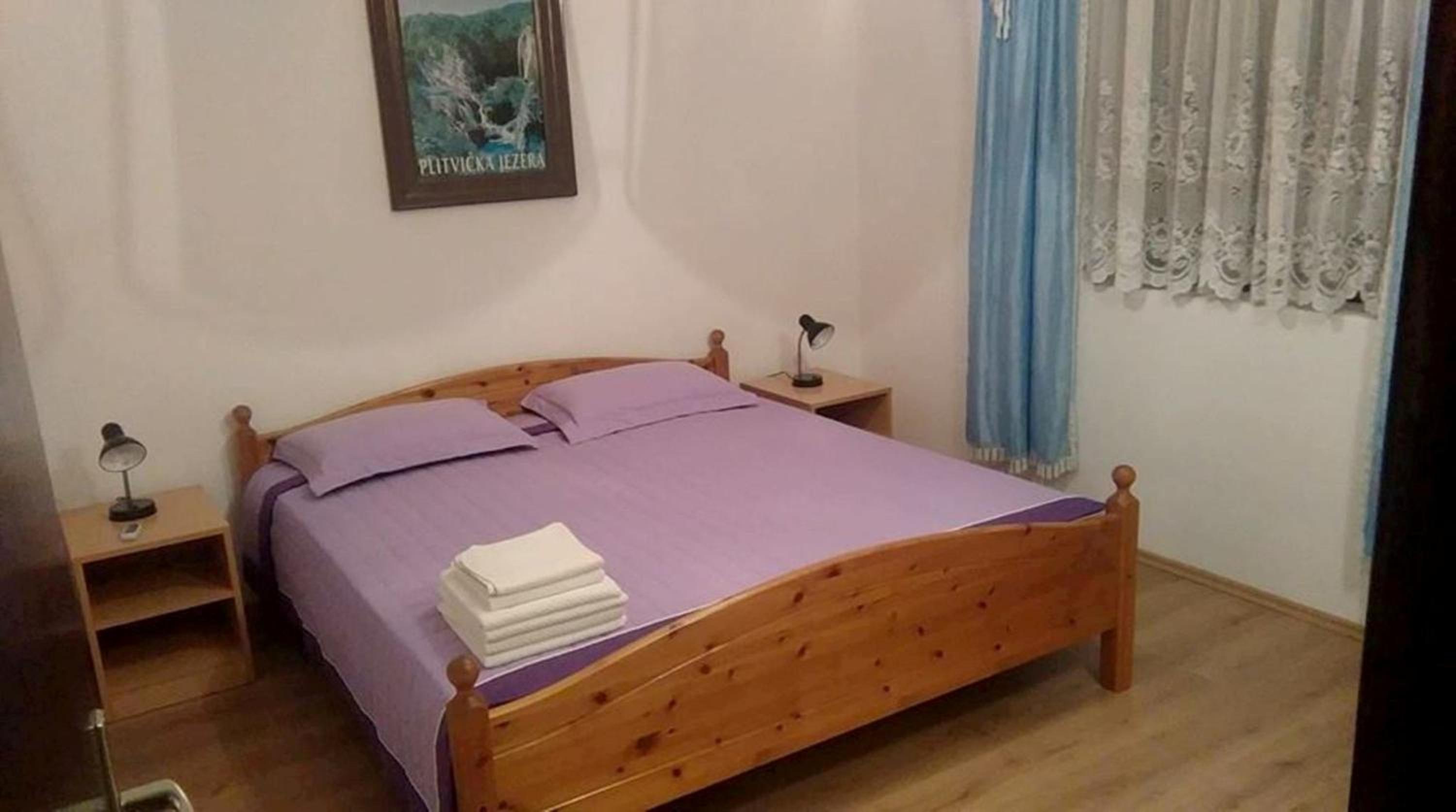 One-Bedroom Apartment - Ground Floor - Photo 12