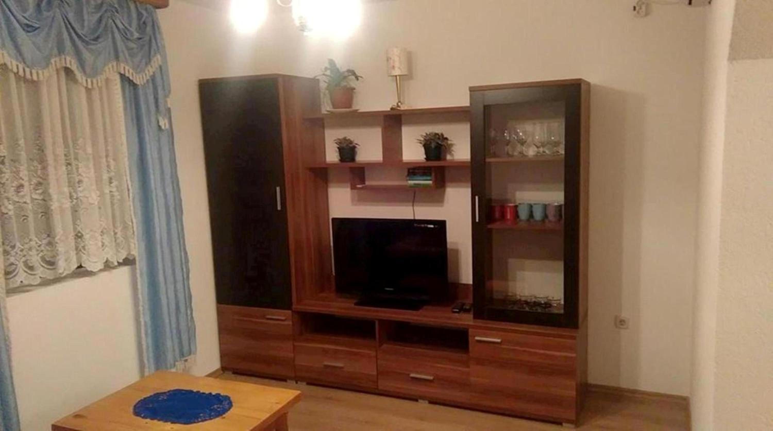 One-Bedroom Apartment - Ground Floor - Photo 9