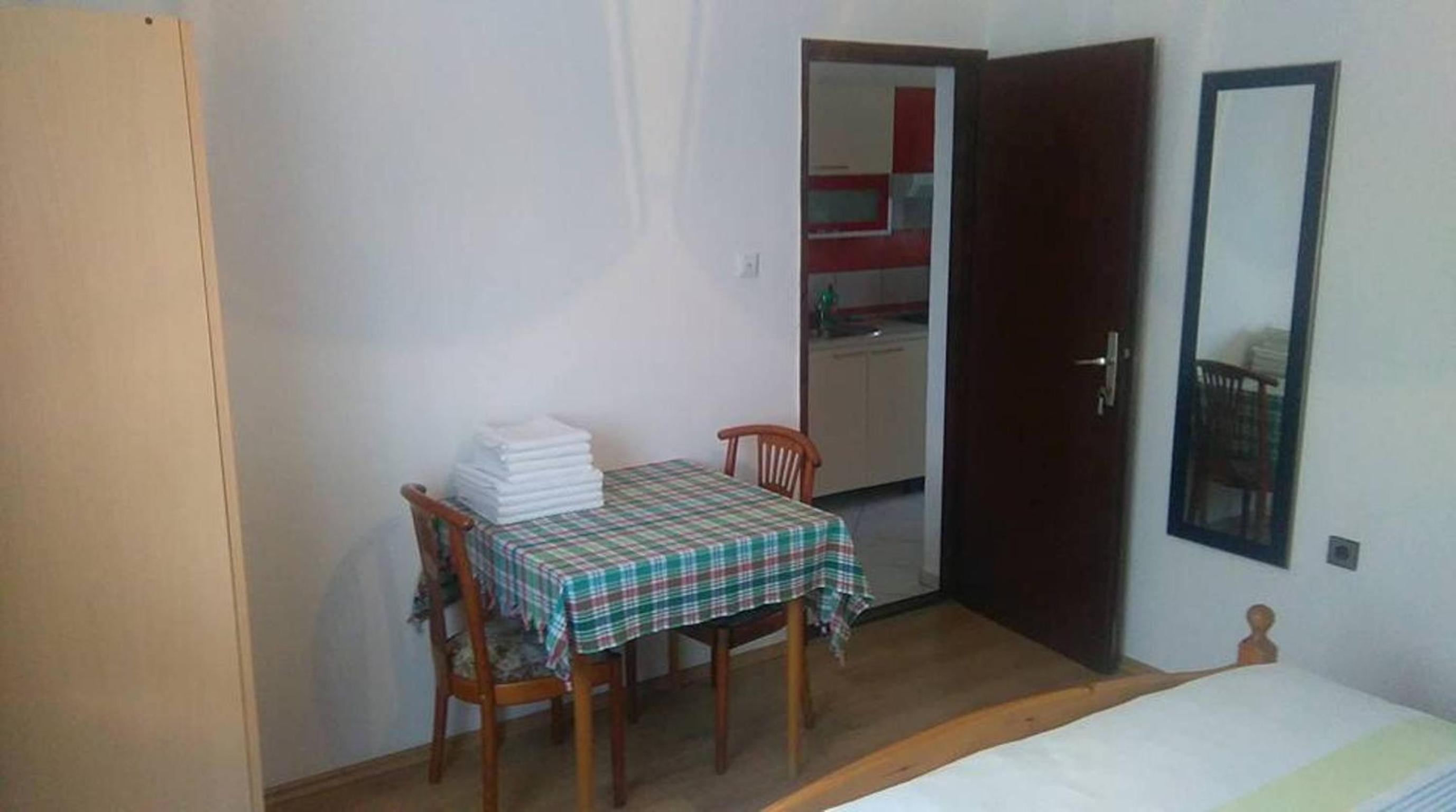 One-Bedroom Apartment - Ground Floor - Photo 15
