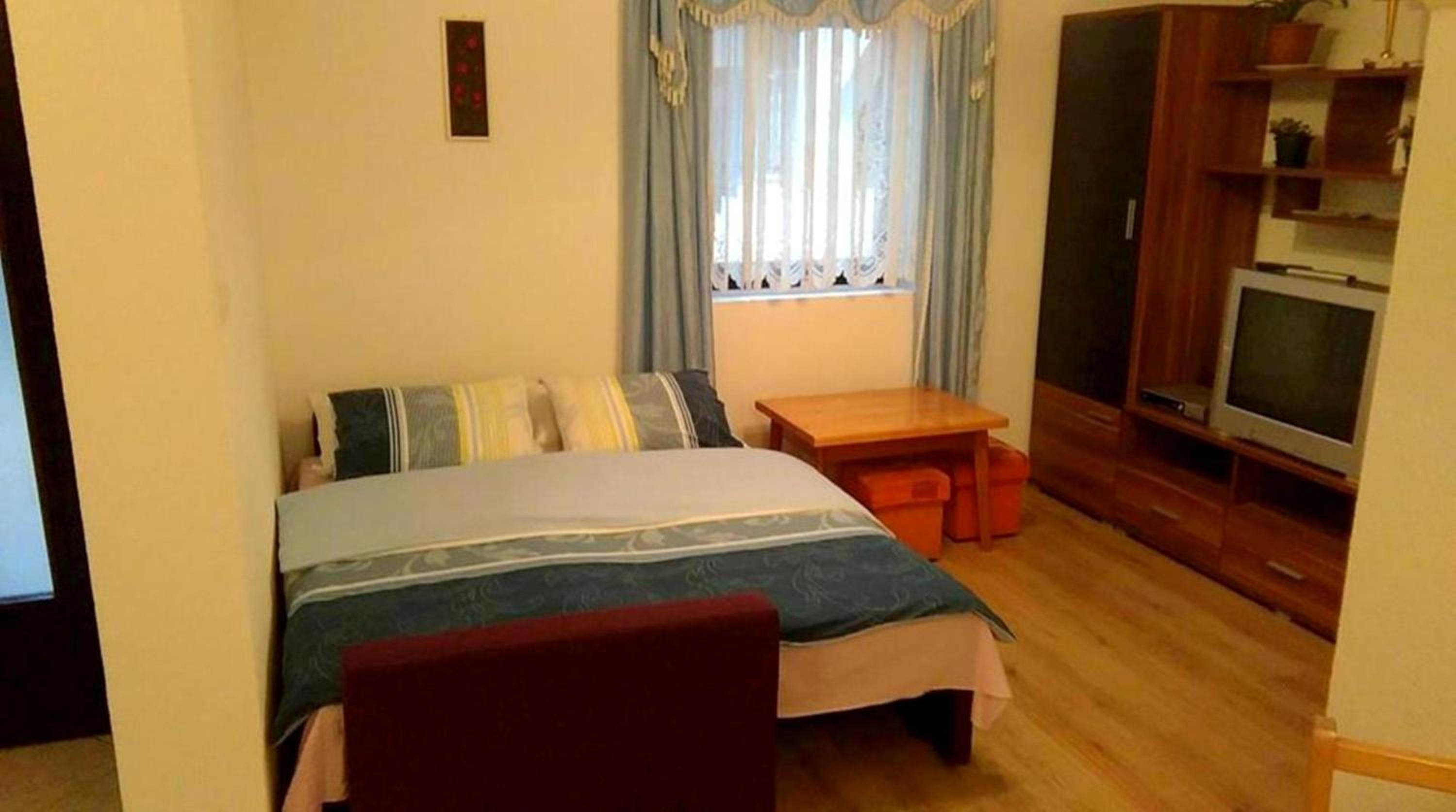 One-Bedroom Apartment - Ground Floor - Photo 21