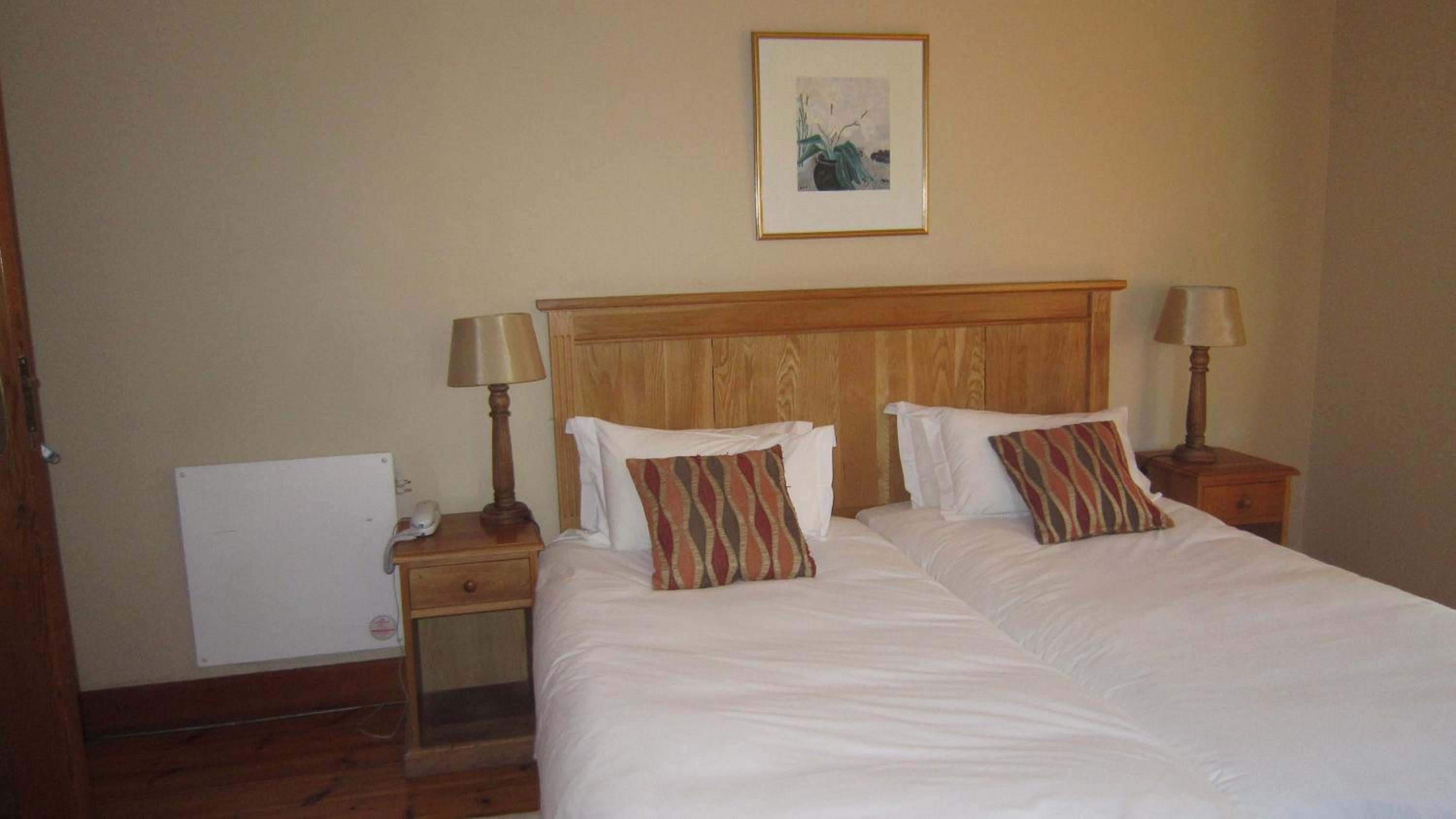Standard Double or Twin Room - Photo 2