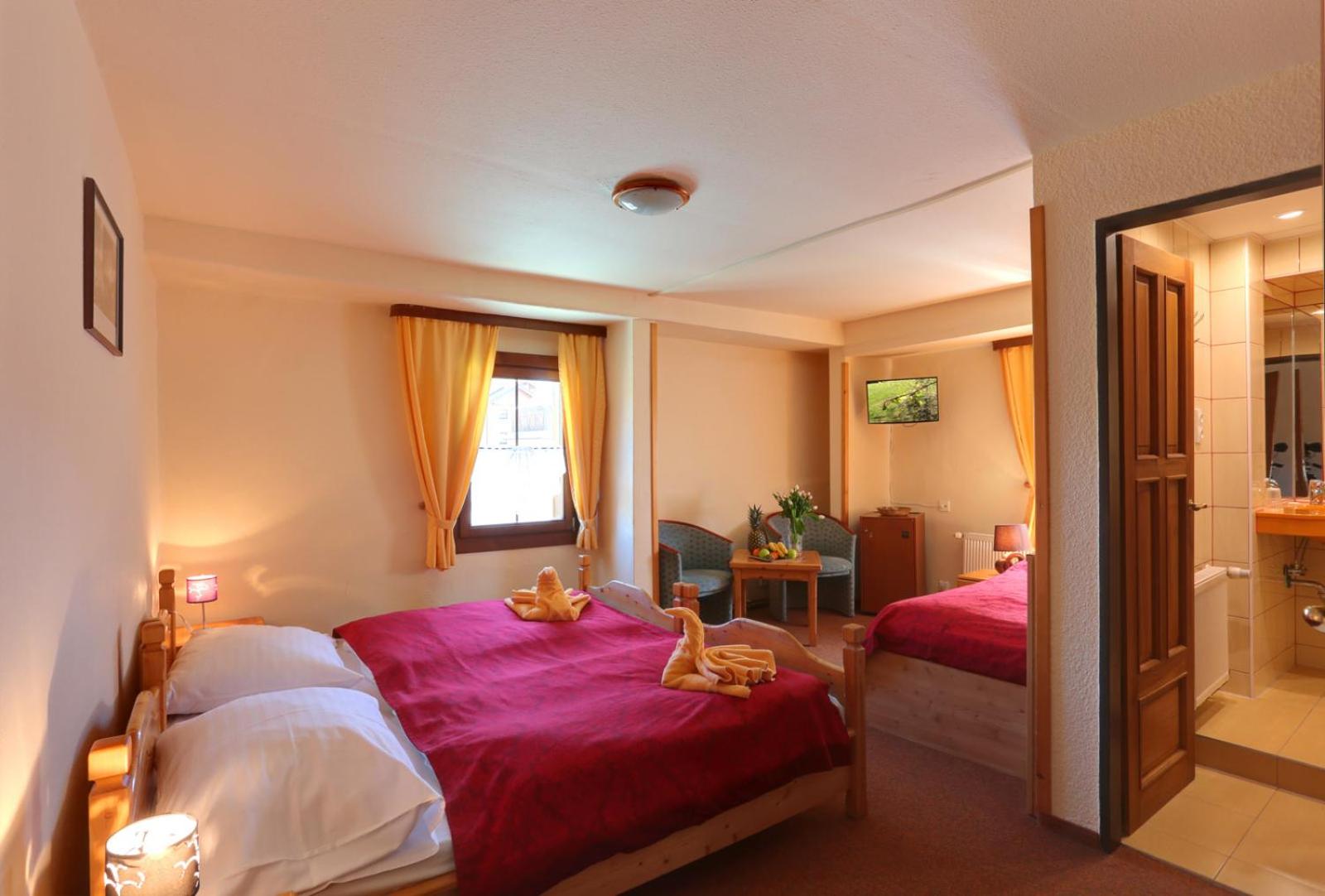 Triple Room photo 2