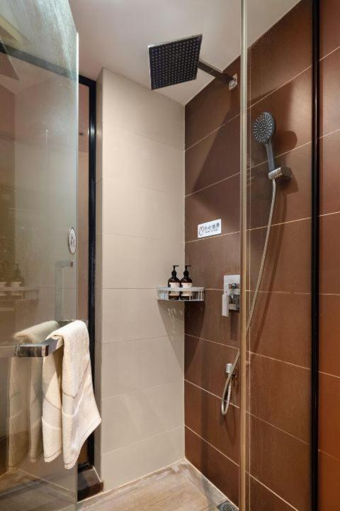 Twin Room with Private Bathroom